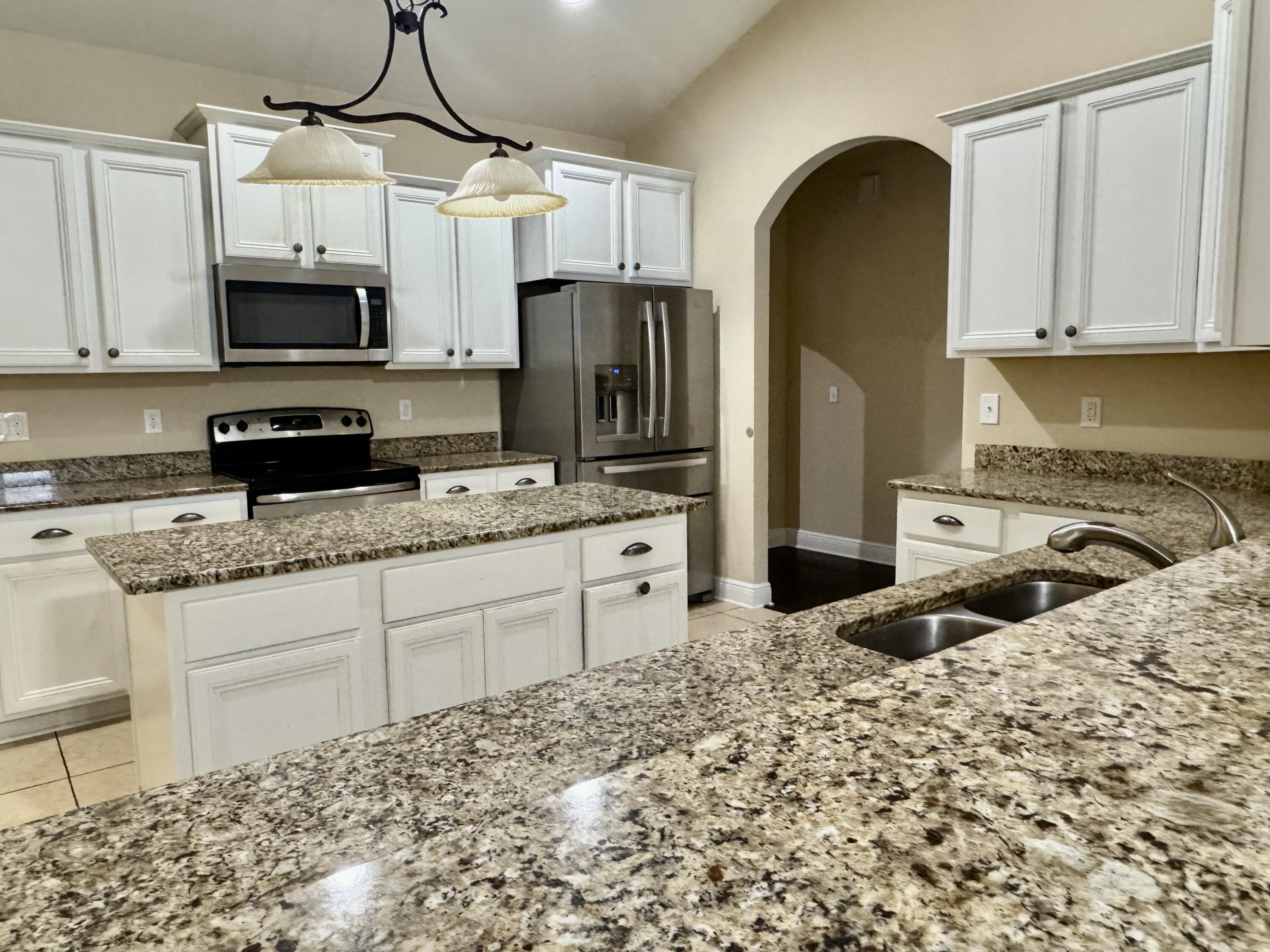 WHISPERING LAKE - Residential Lease
