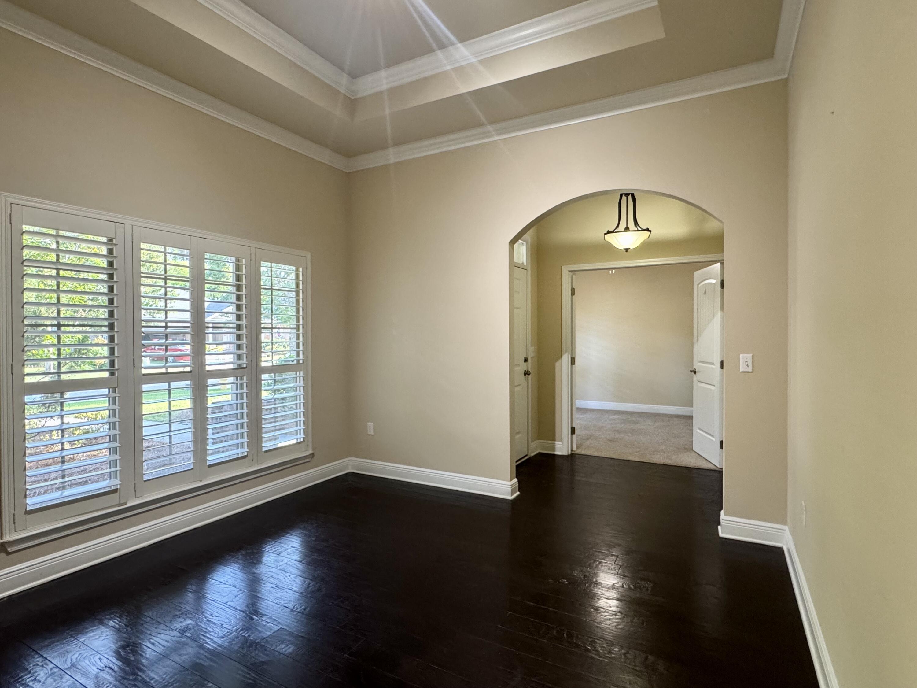 WHISPERING LAKE - Residential Lease