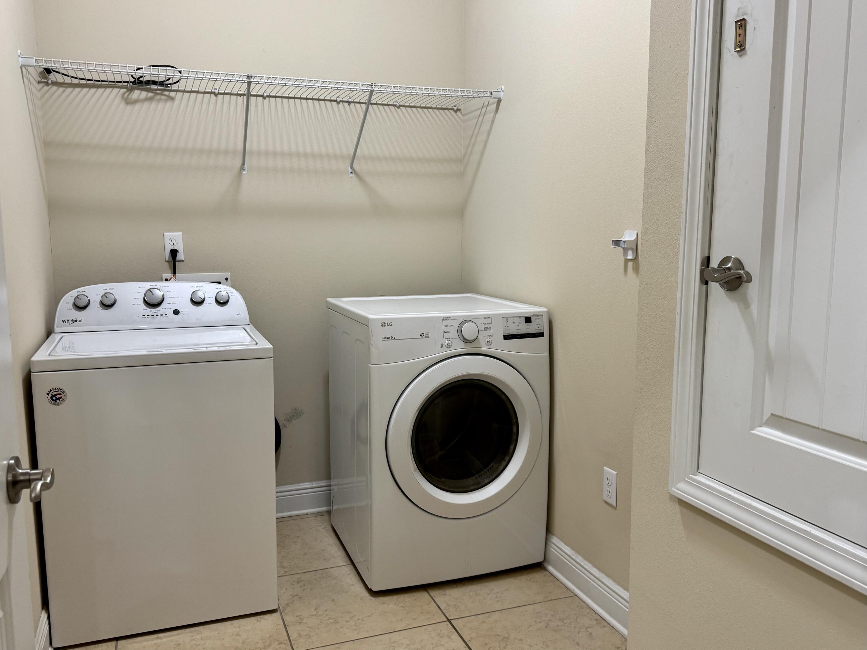 WHISPERING LAKE - Residential Lease