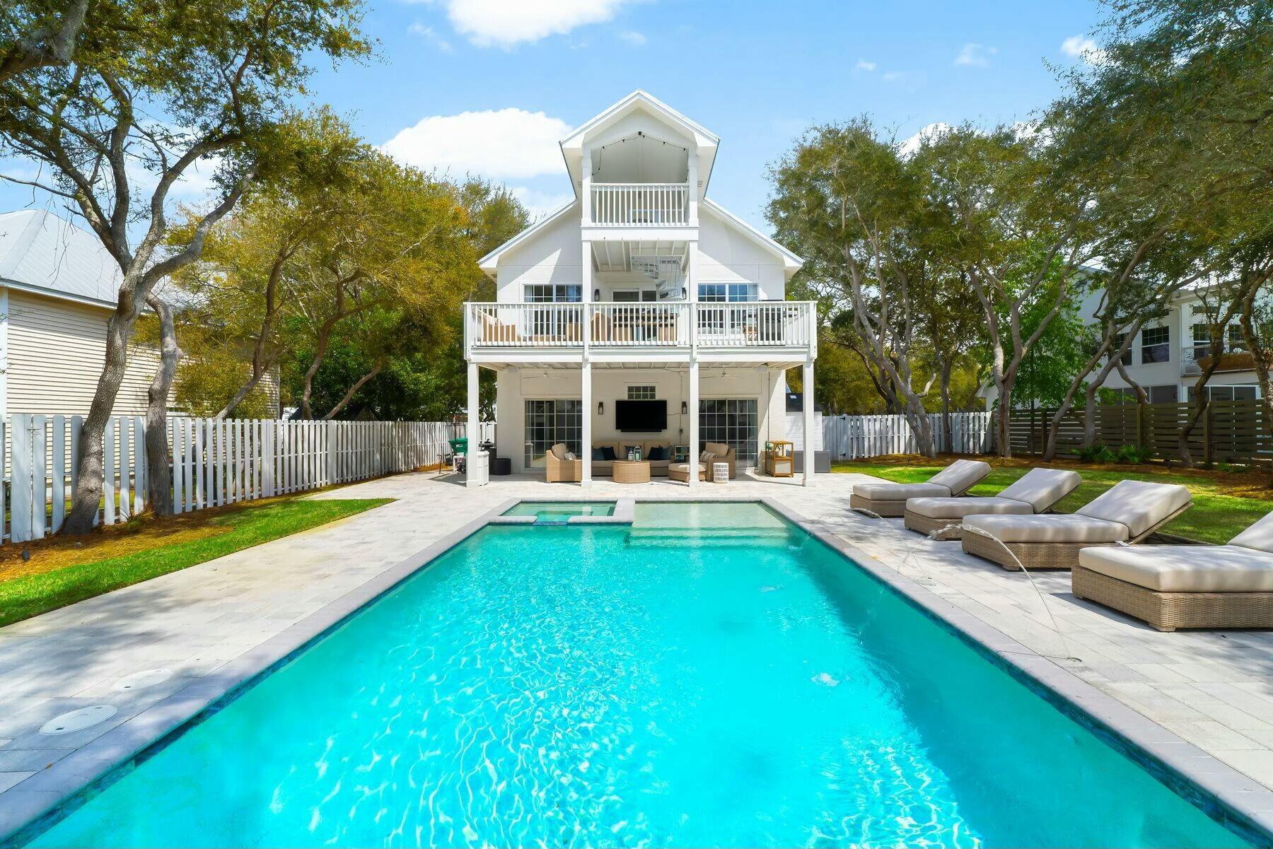 SEABREEZE - Residential