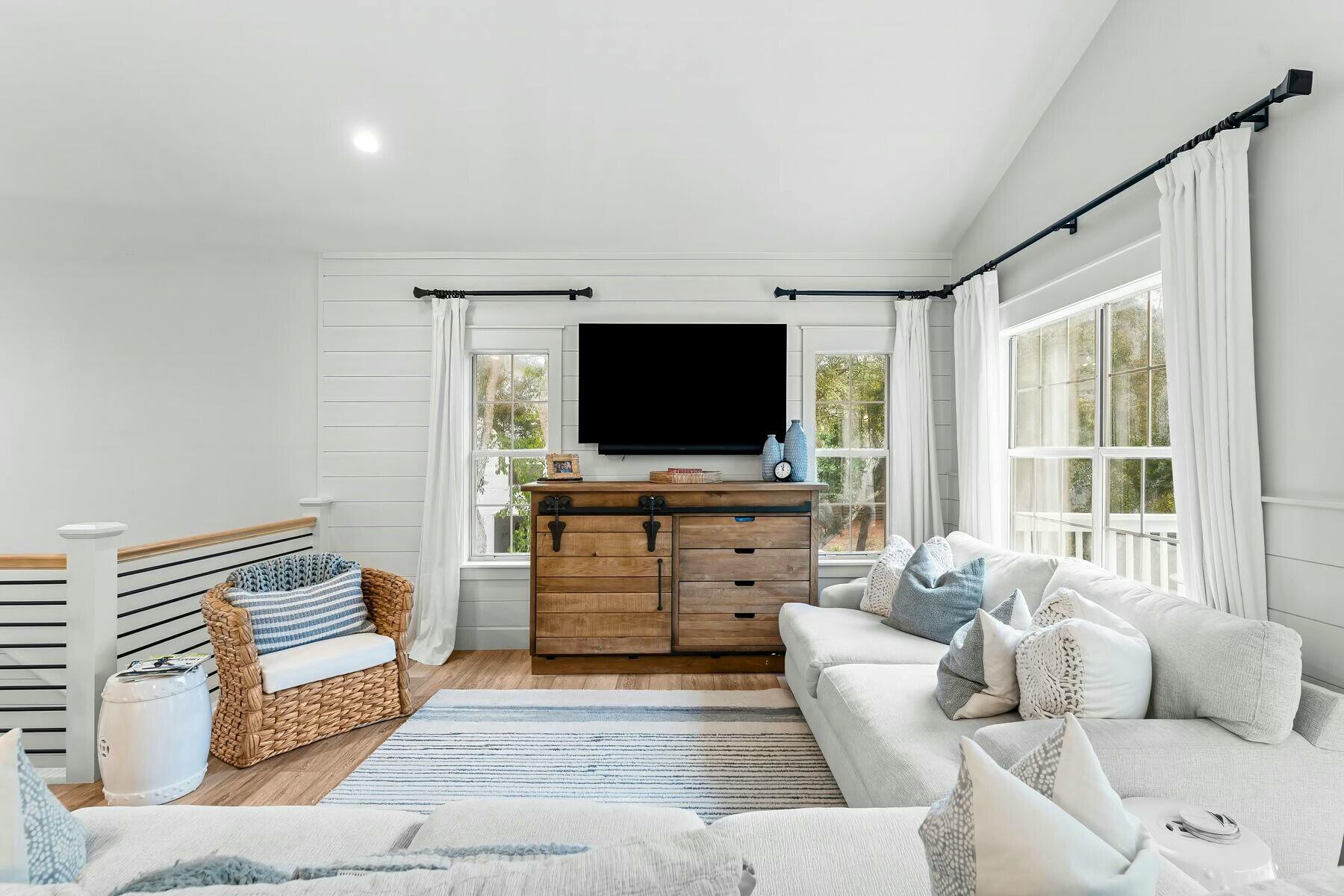 SEABREEZE - Residential
