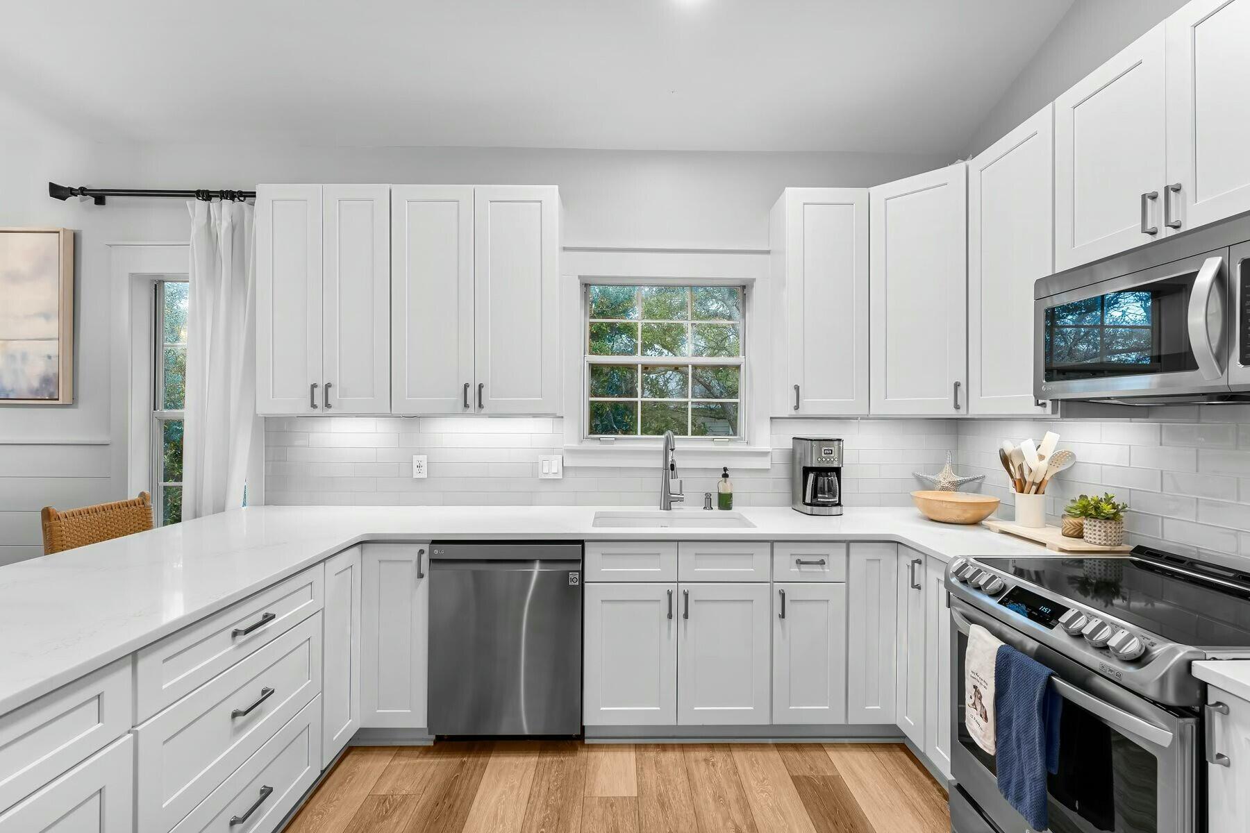 SEABREEZE - Residential