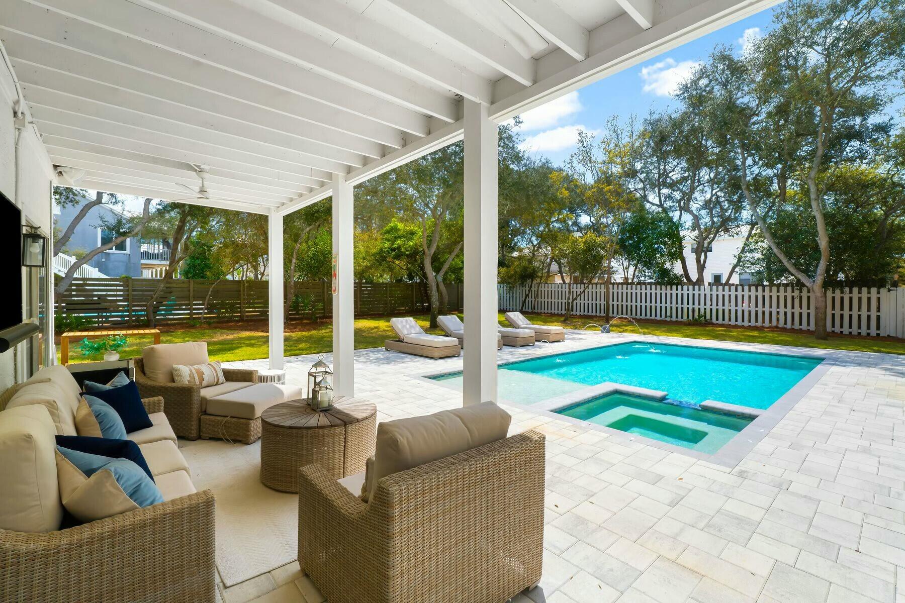 SEABREEZE - Residential