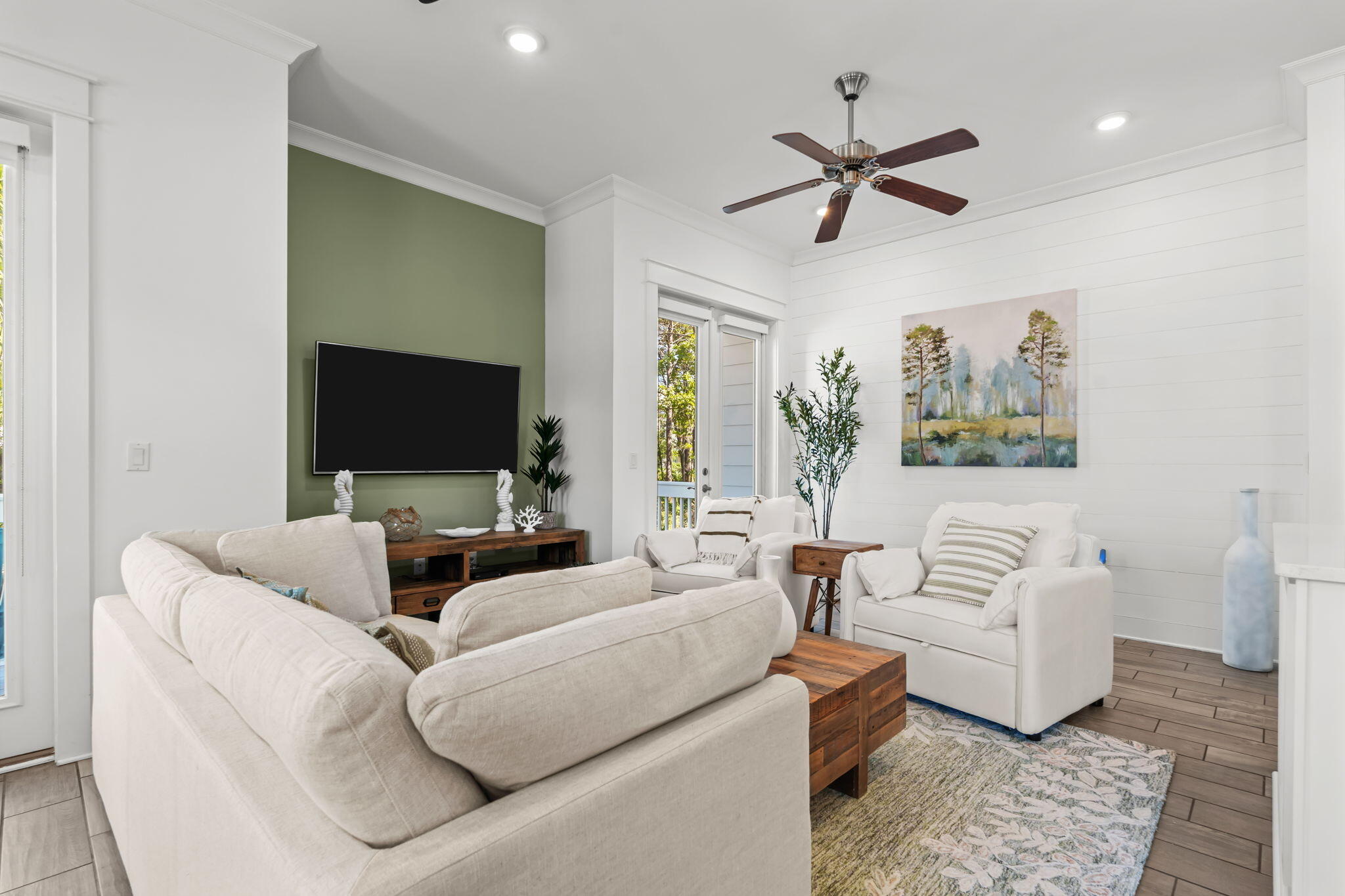 11 E Pine Lands Loop UNIT A