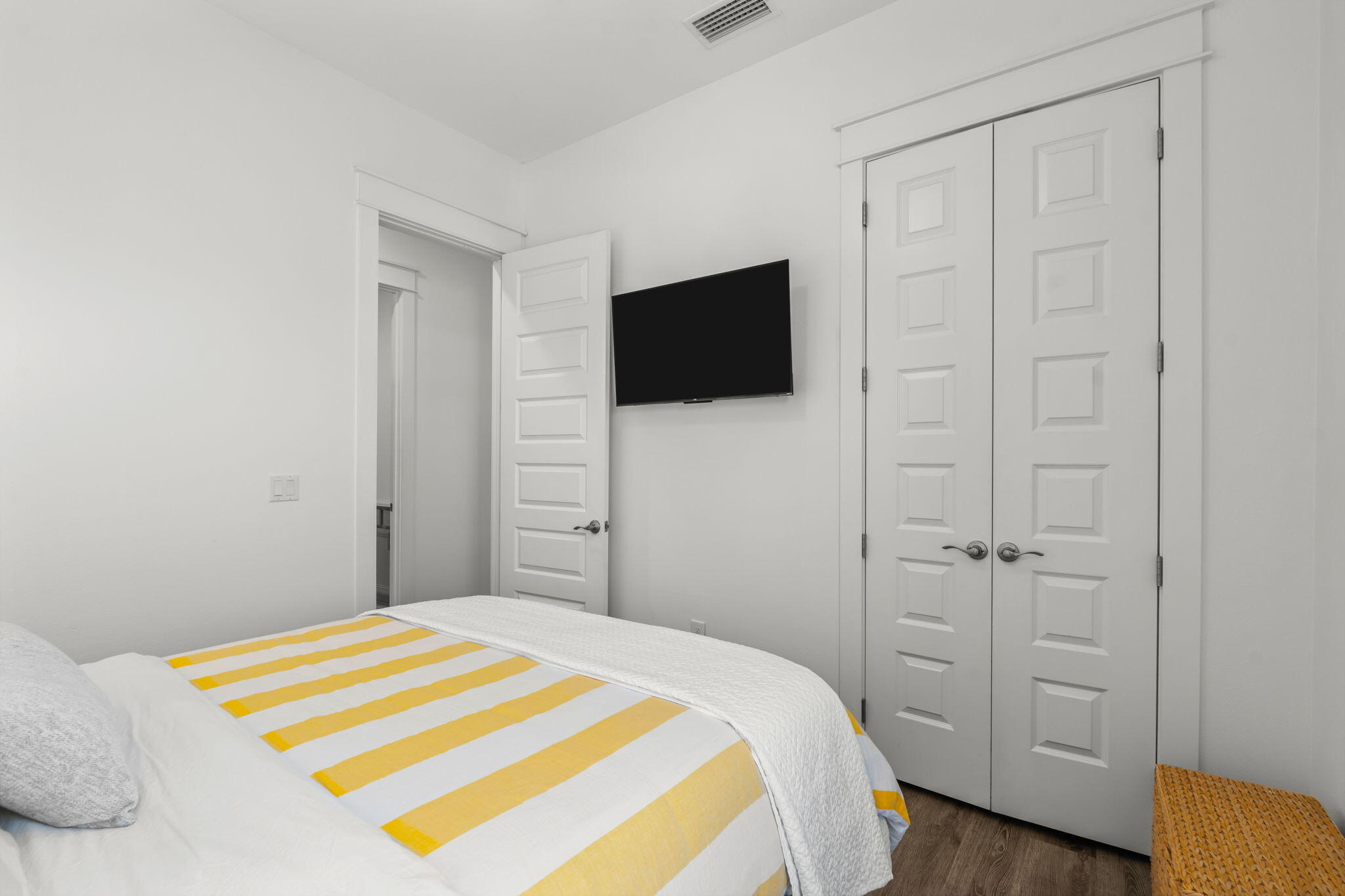 PROMINENCE - Residential