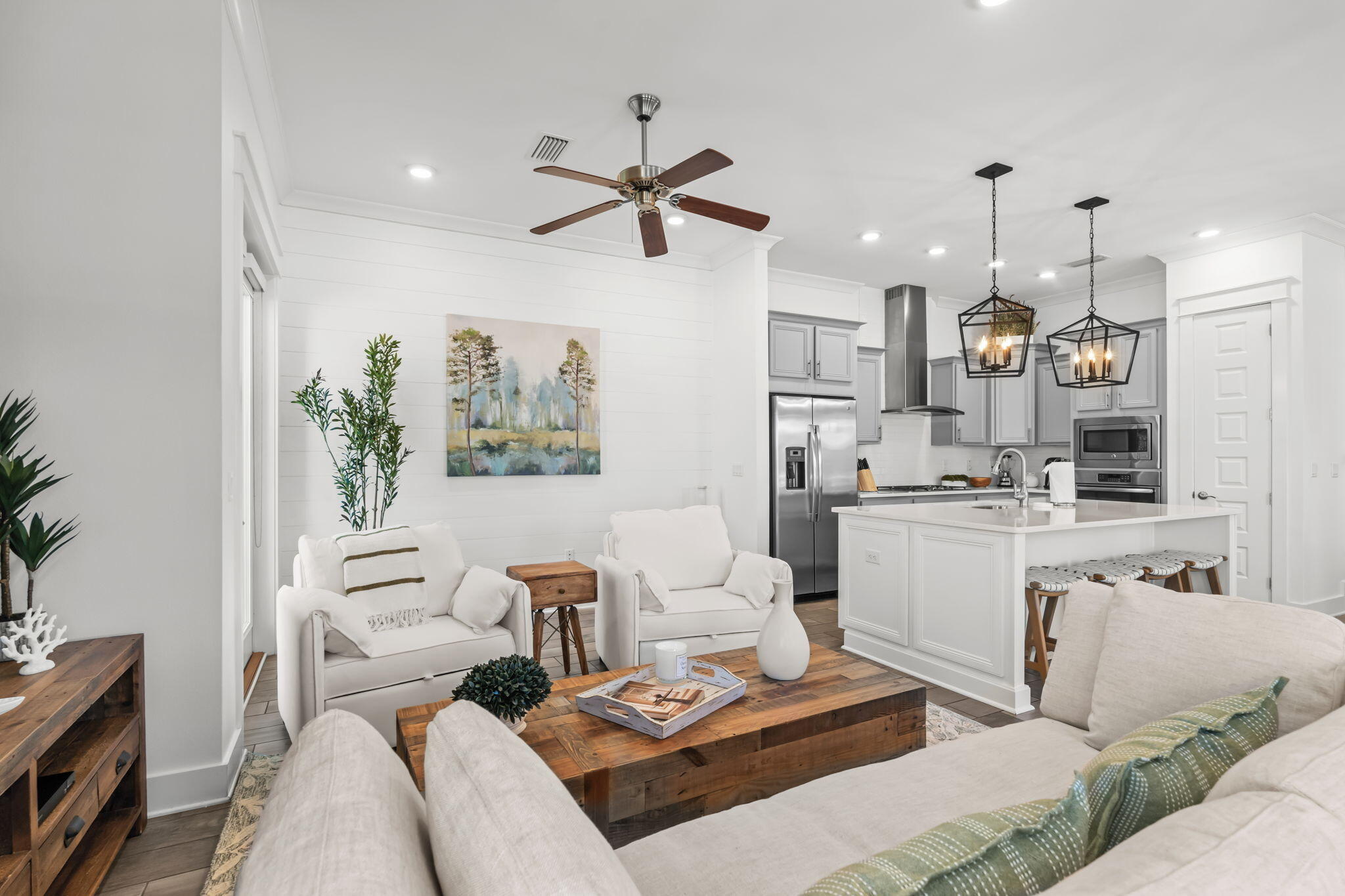 11 E Pine Lands Loop UNIT A