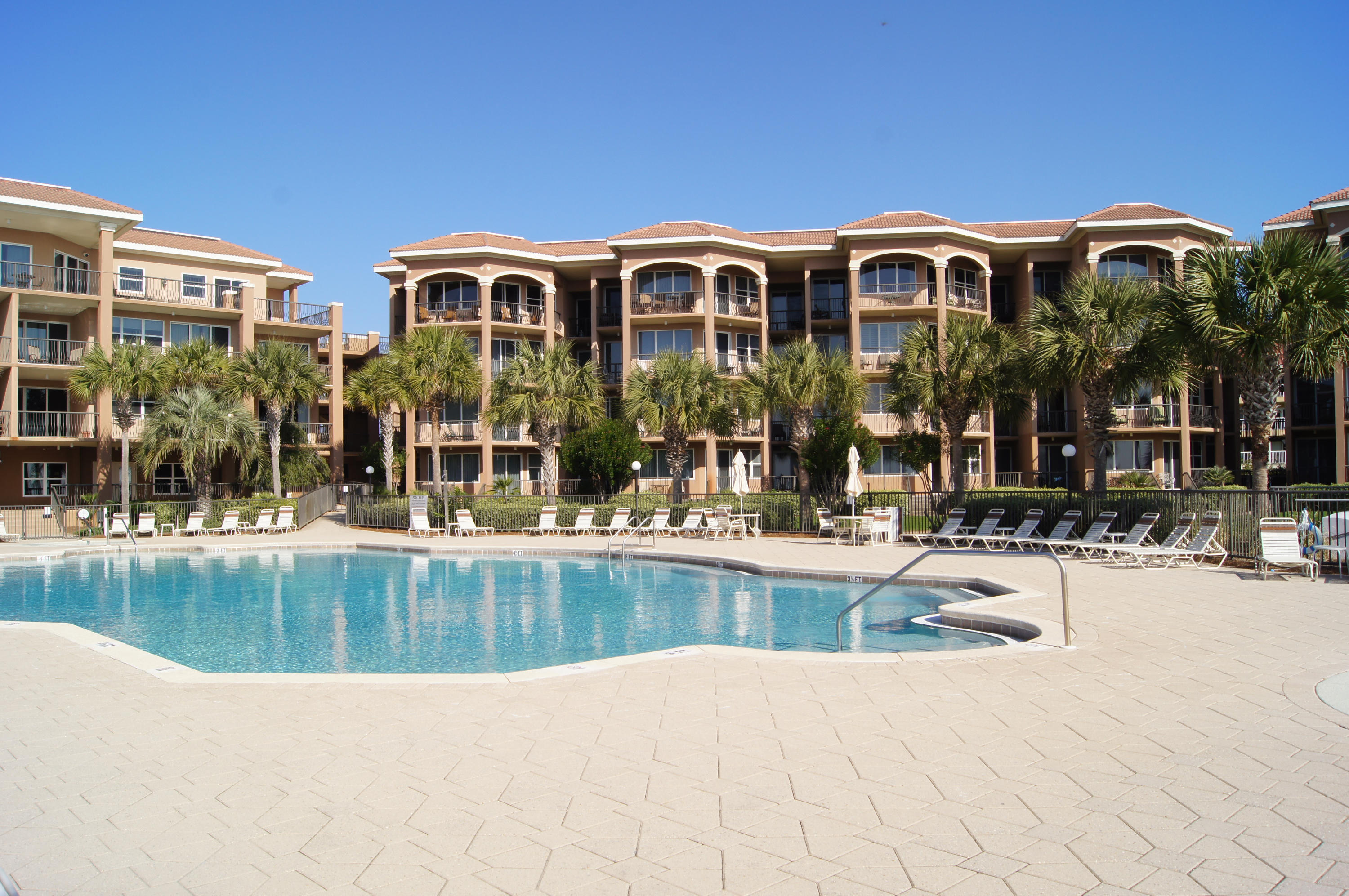 MEDITERRANEA - Residential