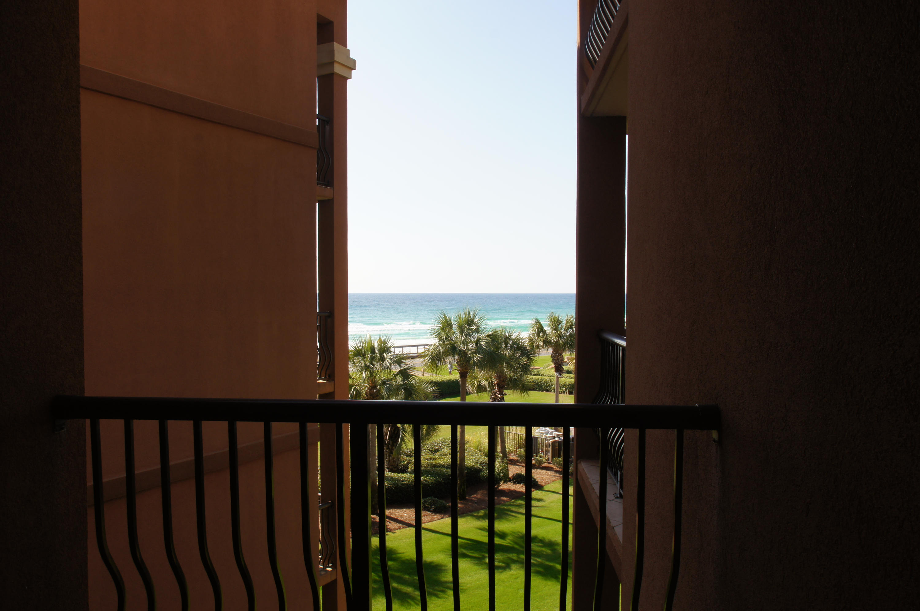 MEDITERRANEA - Residential