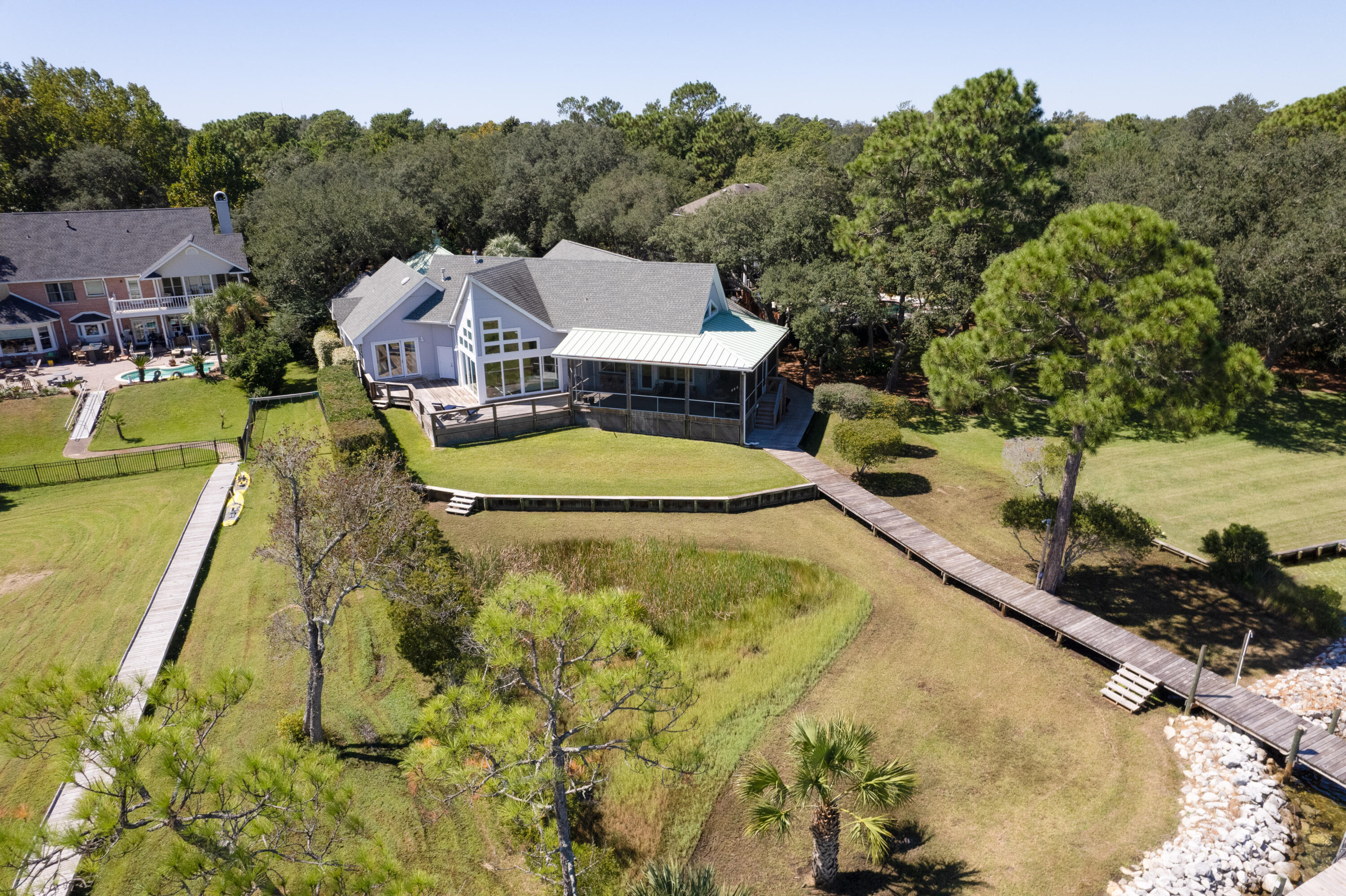 STALLWORTH POINTE - Residential