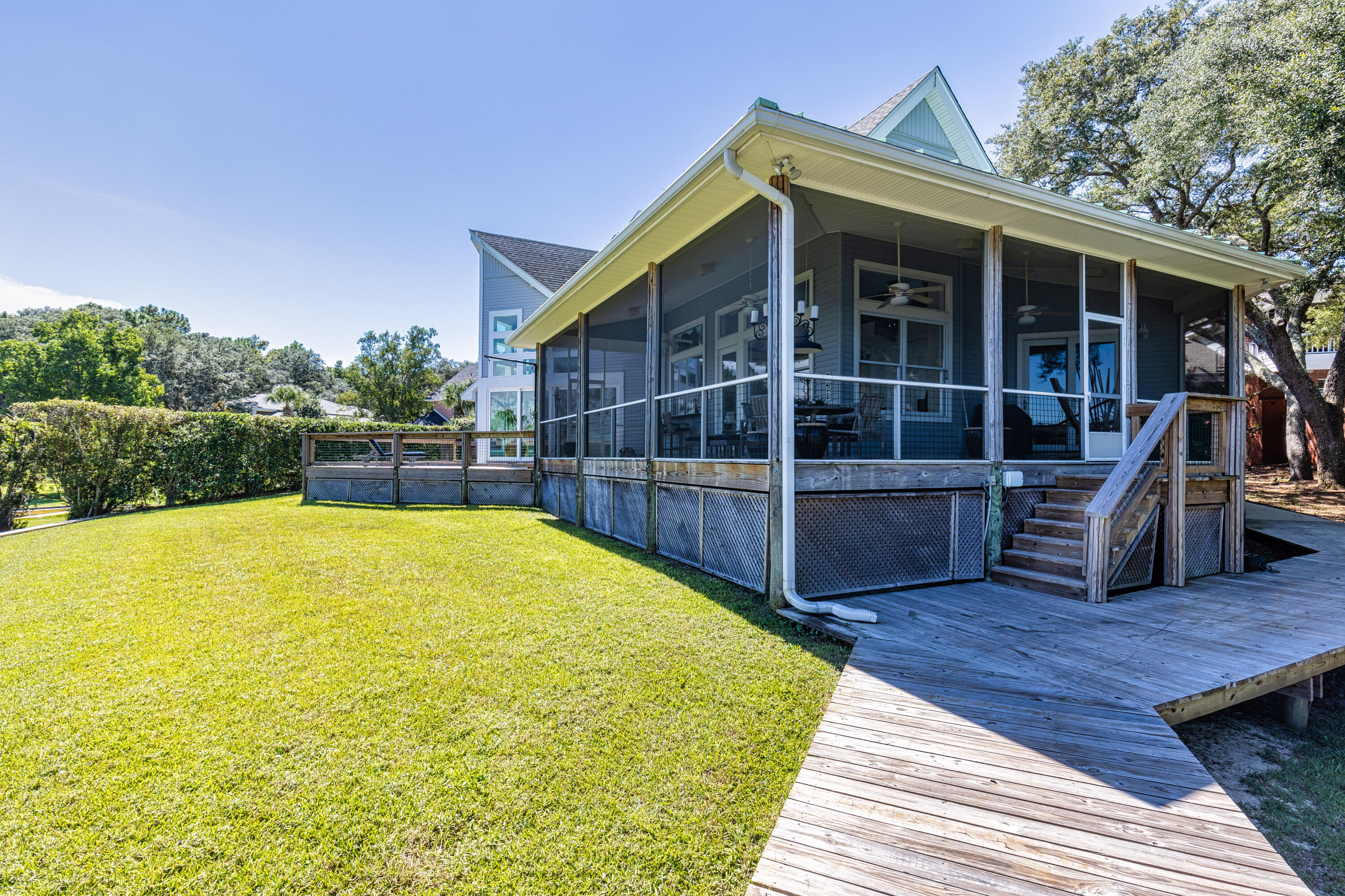STALLWORTH POINTE - Residential