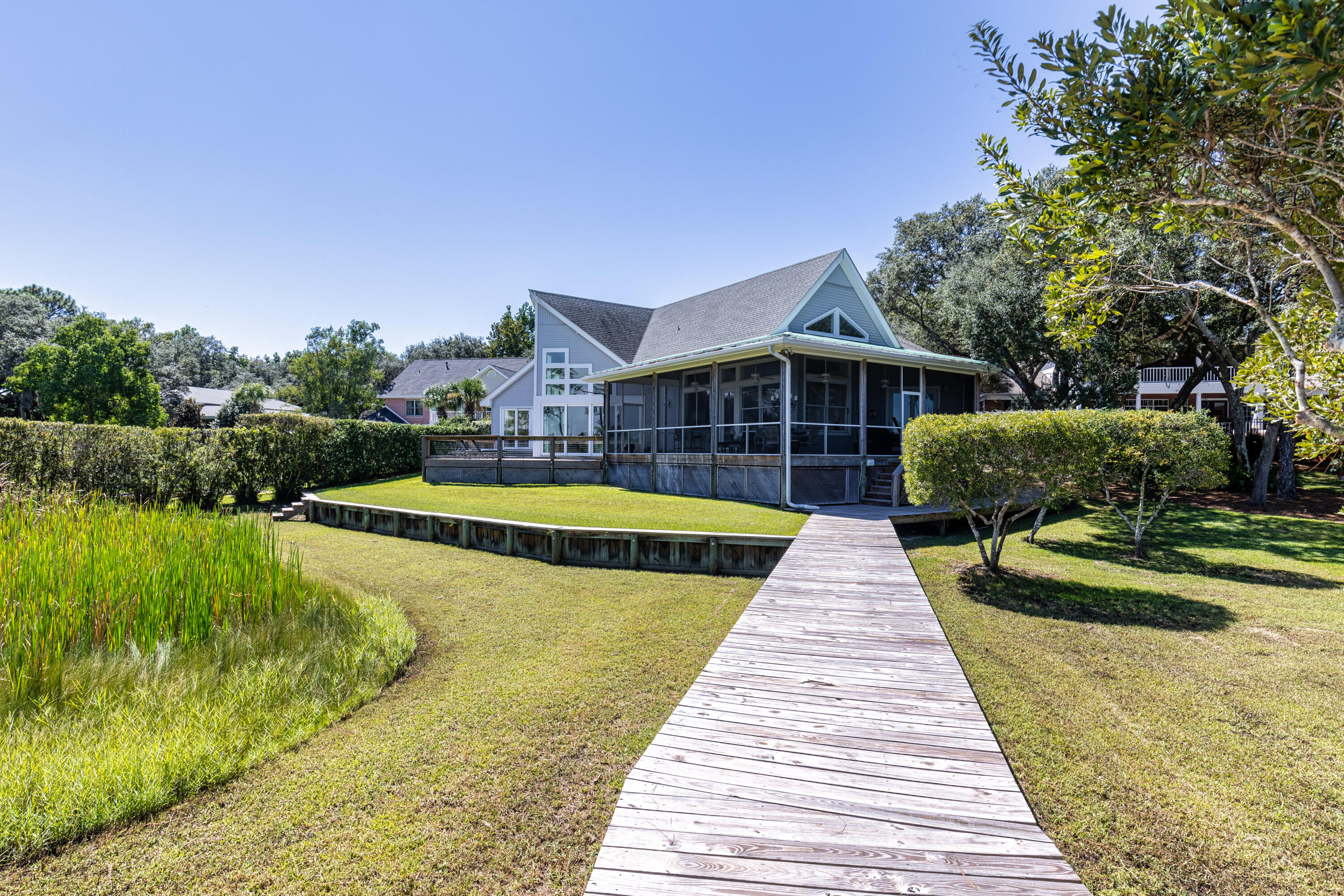 STALLWORTH POINTE - Residential