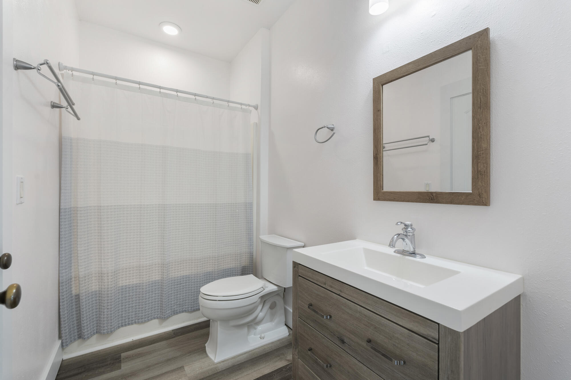 TOWN OF SANTA ROSA - Residential