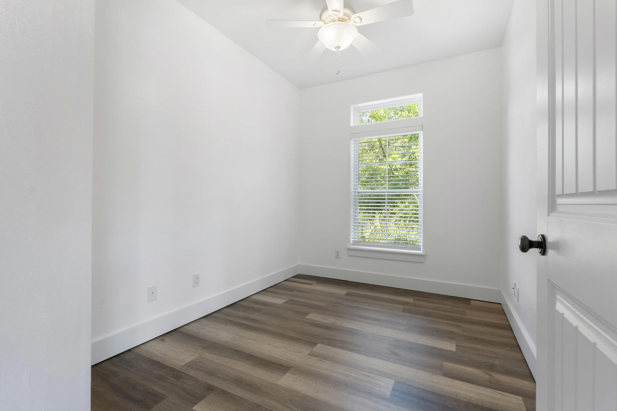 TOWN OF SANTA ROSA - Residential