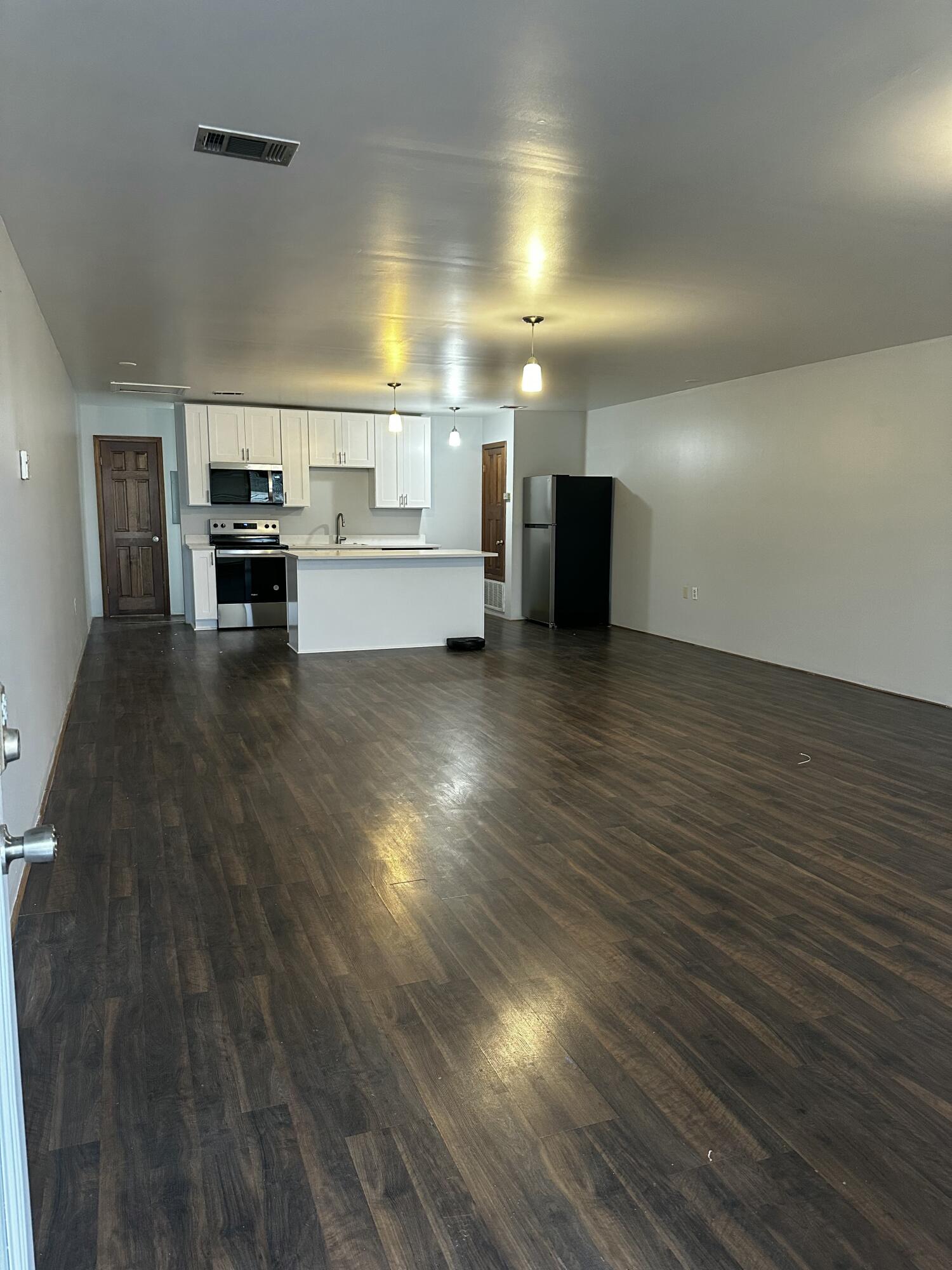 no subdivision of record - Residential Lease