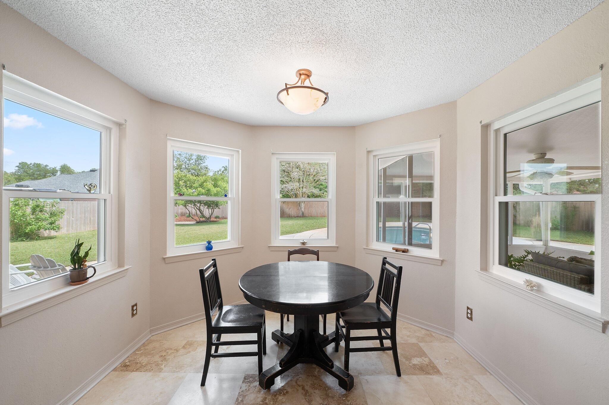 BAREFOOT CREEK - Residential