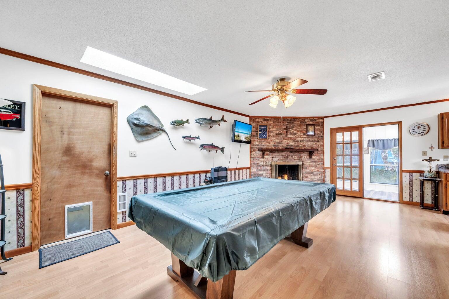 BAYOU POQUITO - Residential