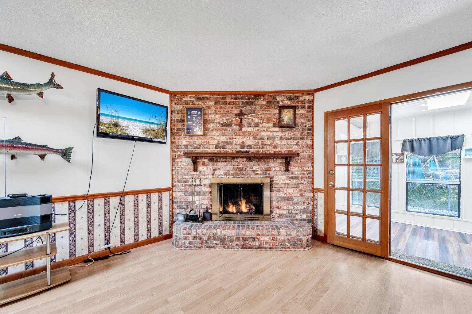 BAYOU POQUITO - Residential