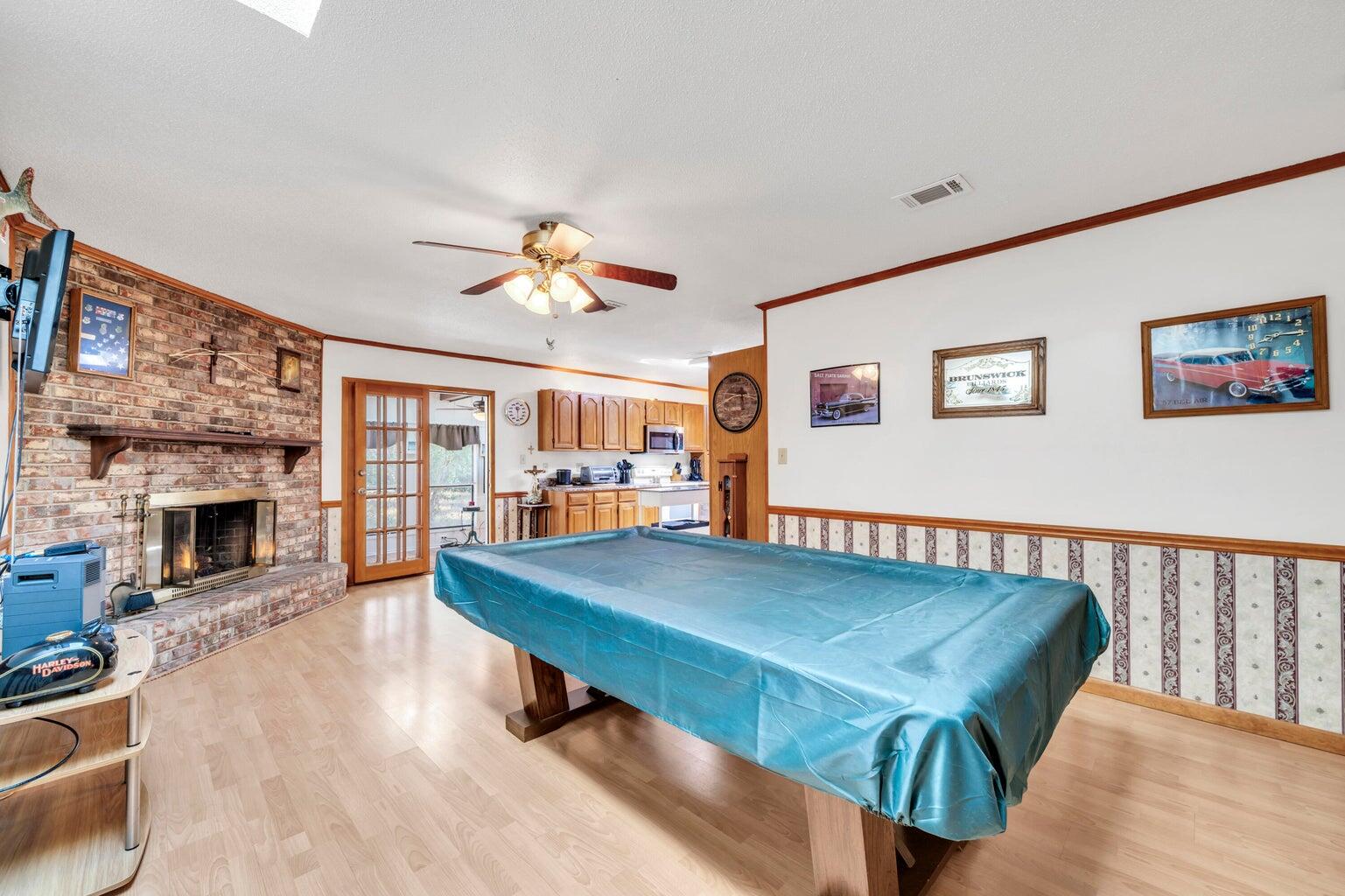 BAYOU POQUITO - Residential