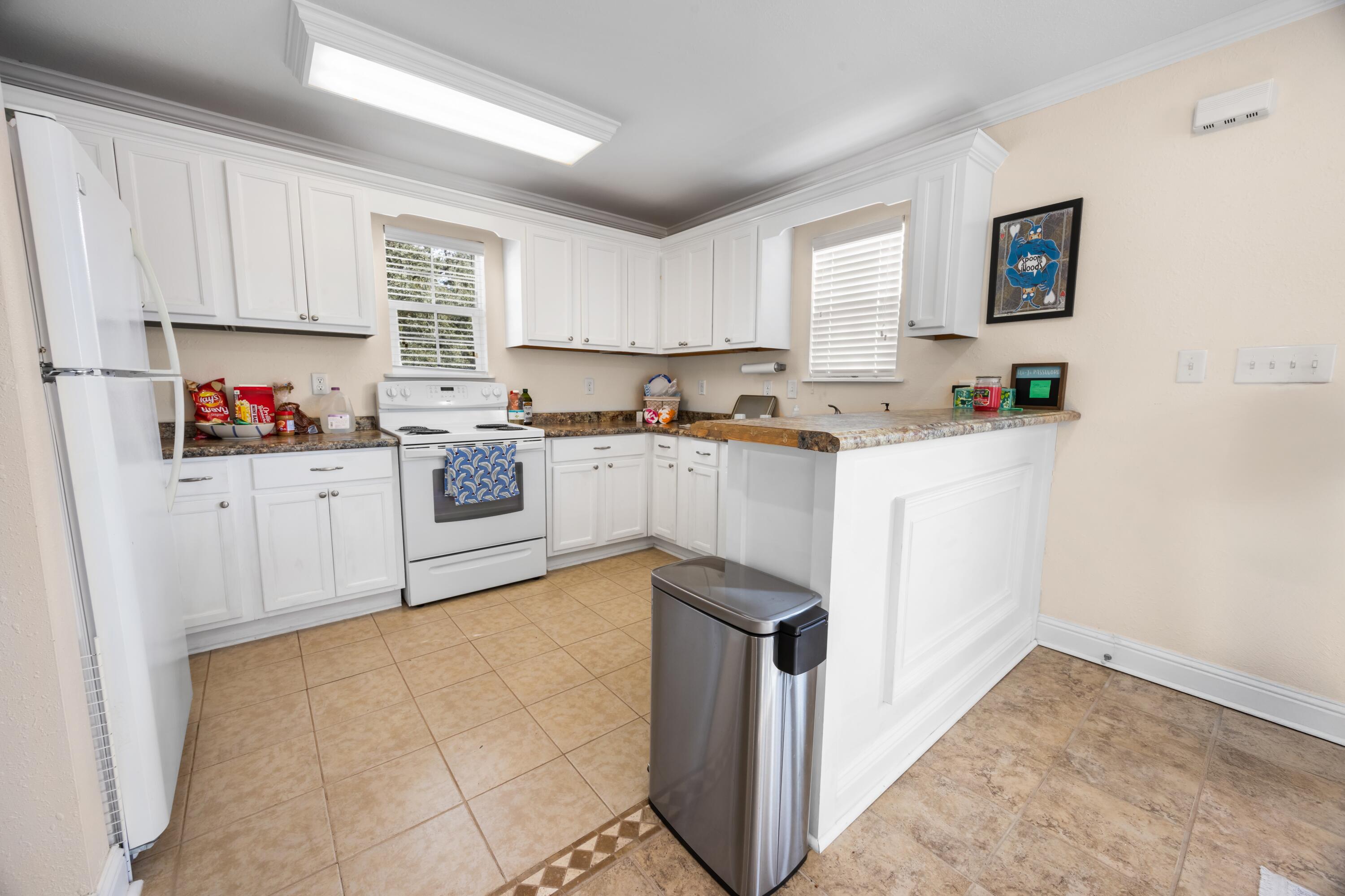 SUNSET STRIP - Residential