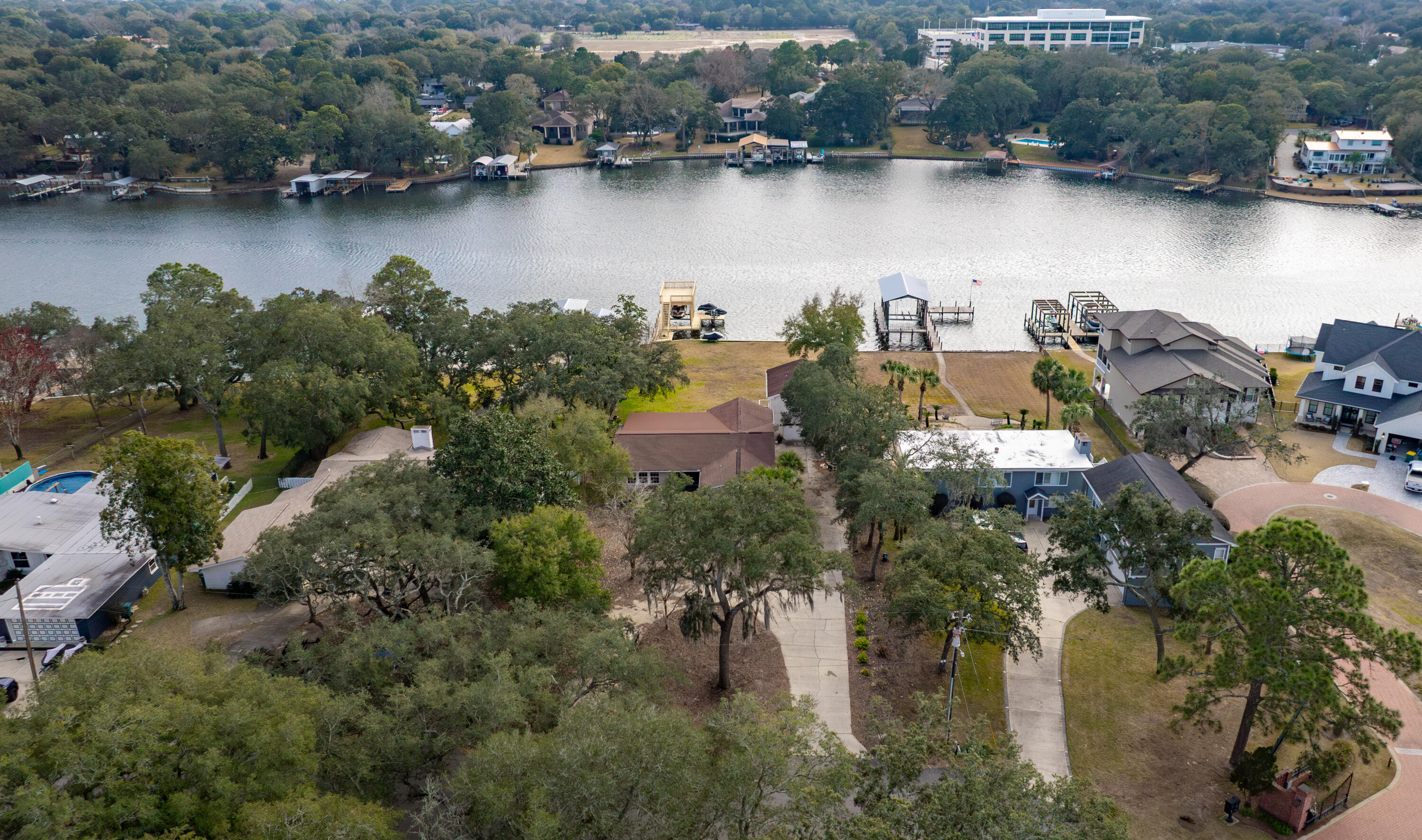 SUNSET STRIP - Residential