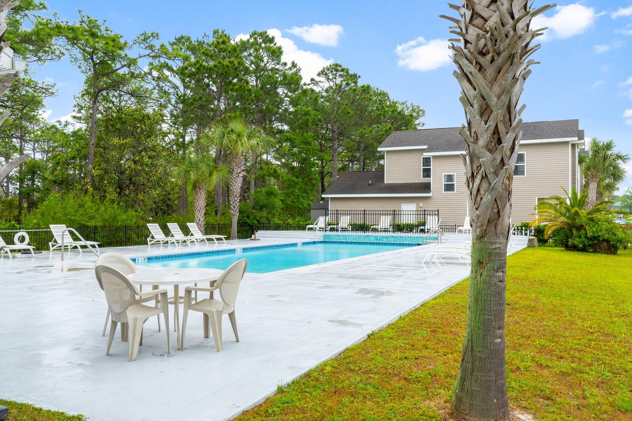 ENCHANTED ESTATES - Residential Lease