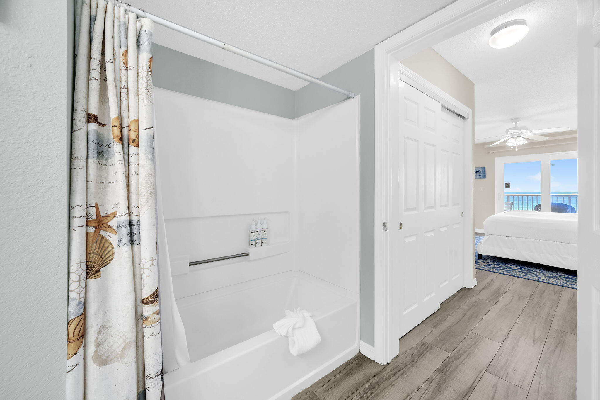 ISLANDER BEACH RESORT PH 2 - Residential