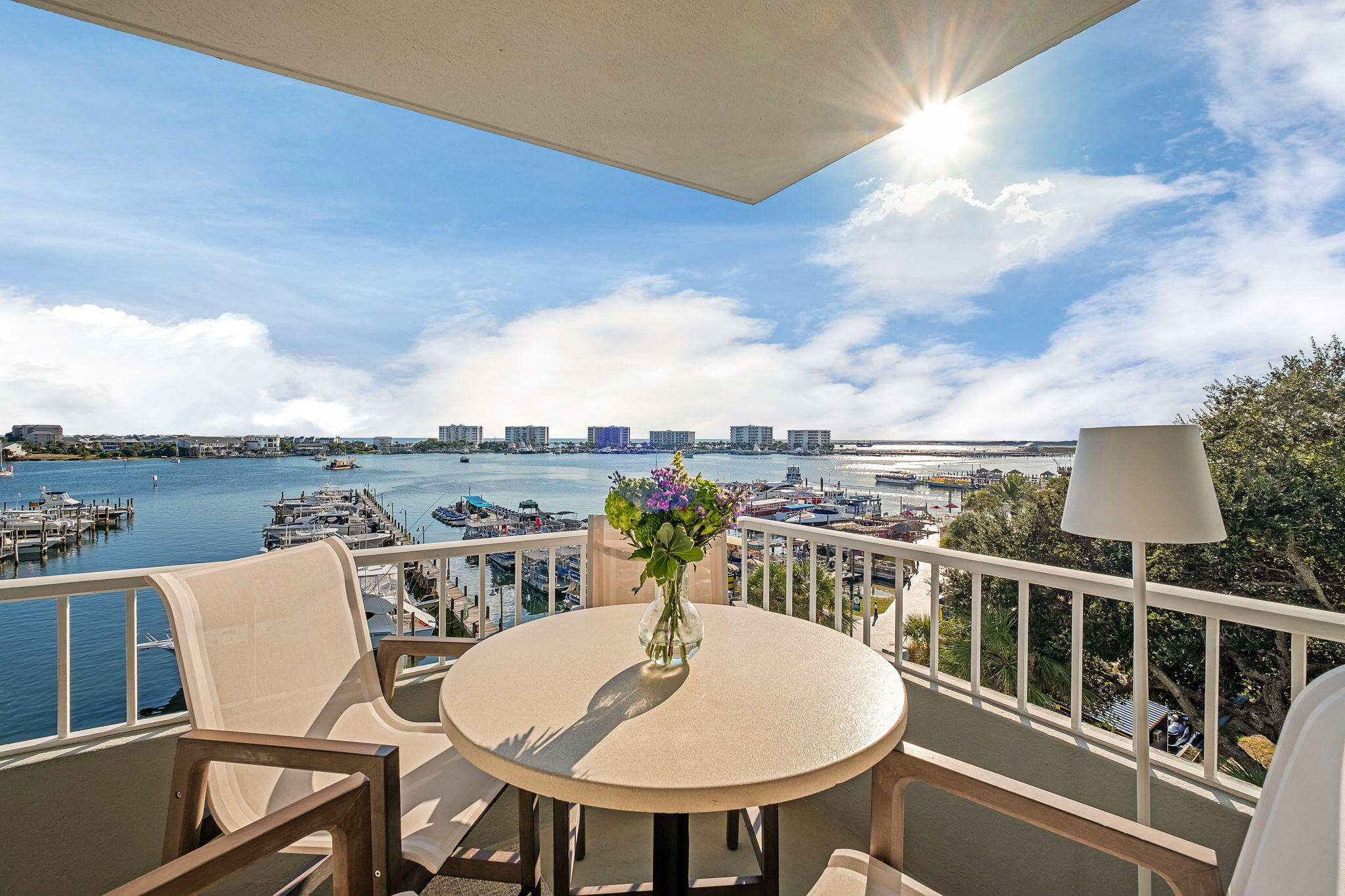 DESTIN YACHT CLUB - Residential