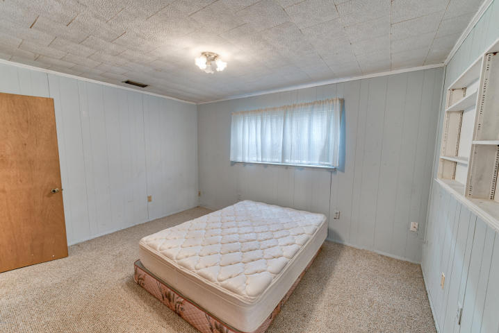 LAGUNA BEACH - Residential