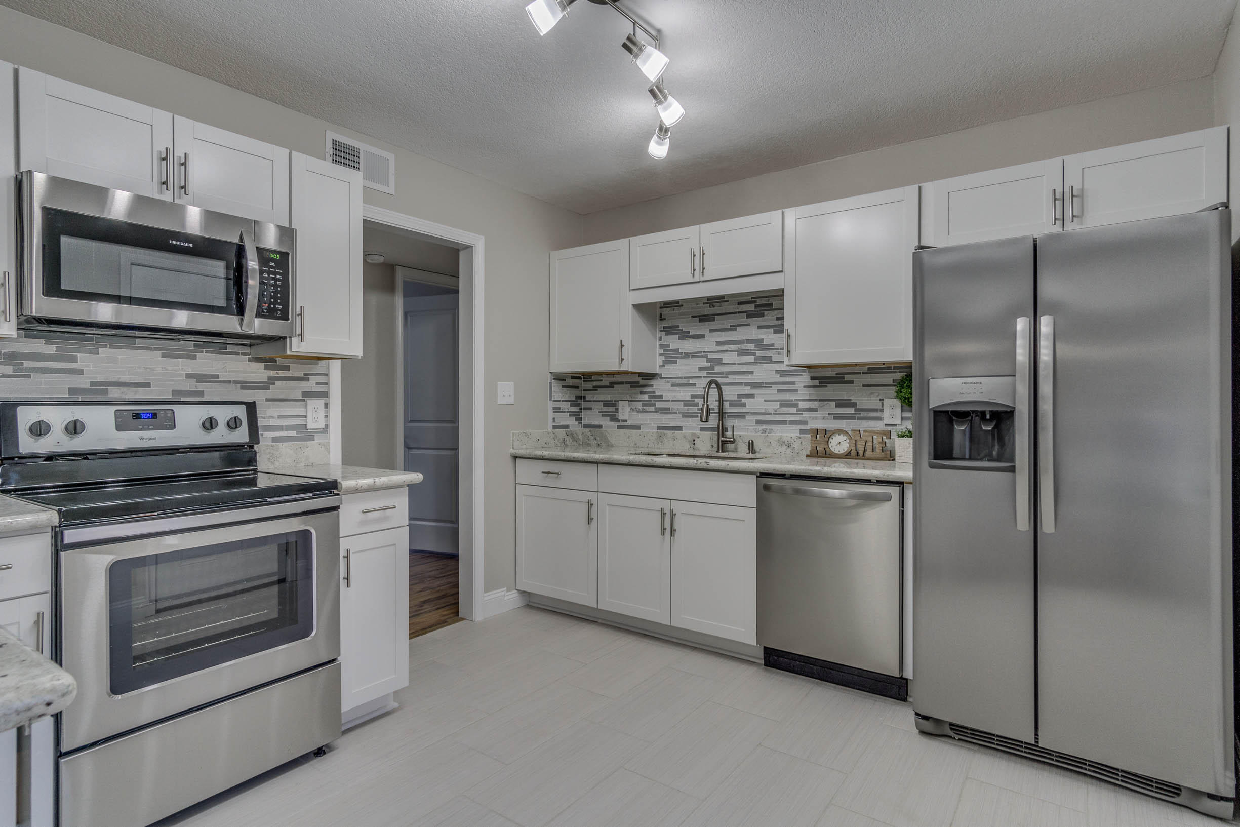 VICTORIA GARDENS 2 - Residential