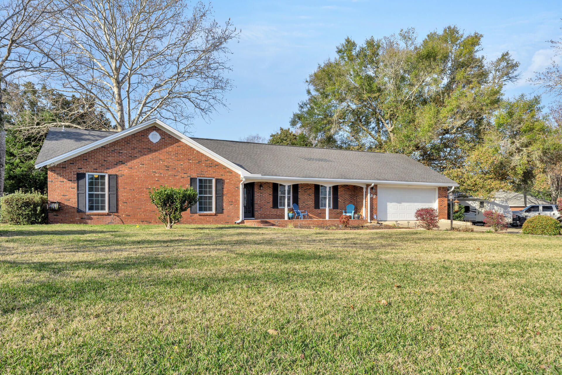 LAKE LORRAINE ESTATES - Residential