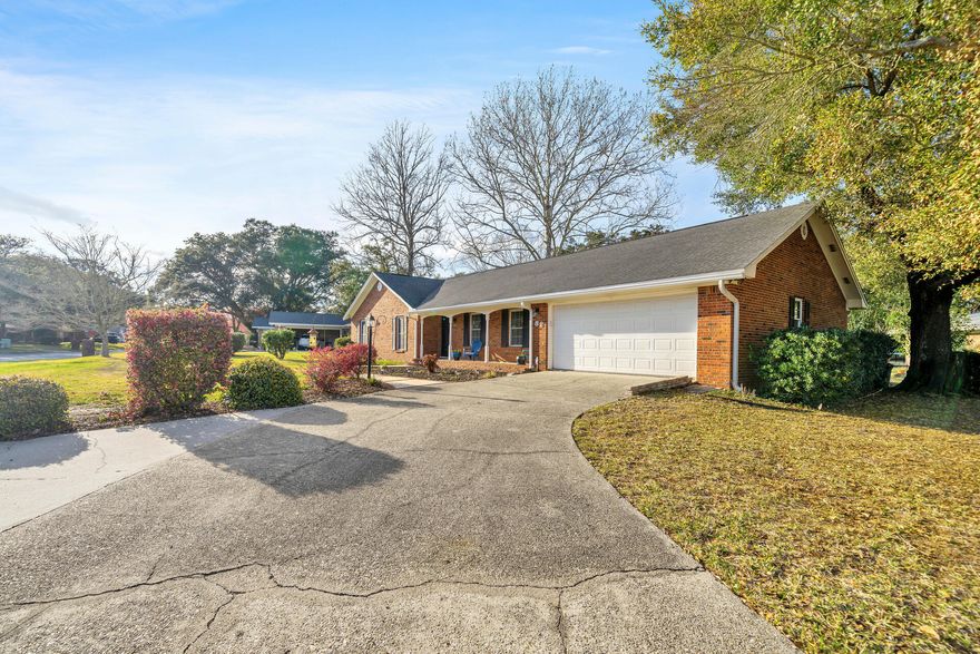 Well-maintained and exceptional brick home located in the highly sought-after neighborhood of Country Club in Shalimar! 82 Lake Lorraine offers a galley kitchen with an open floor plan, stainless steel appliances, recessed lighting, and an eat-in kitchen with separate dining area! The exterior offers a two-car garage, fully fenced backyard and lush landscaping. 82 Lake Lorraine is within close proximity to Eglin Air Force Base, surrounding area attractions, dining and shopping, as well as, a quick drive to Destin or Hurlburt Field. Call today to schedule your showing!!