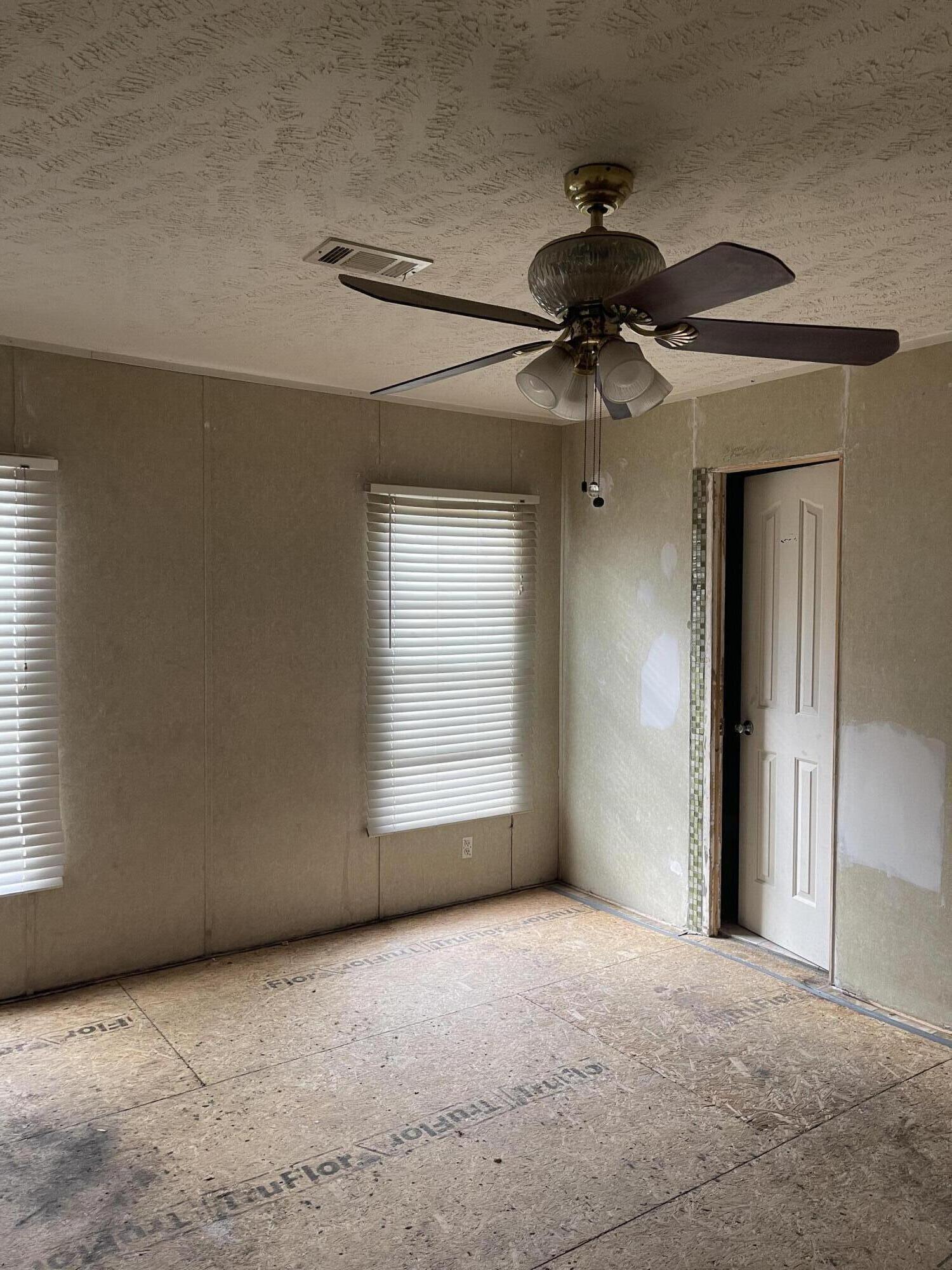 NO RECORDED PROJECT - Residential