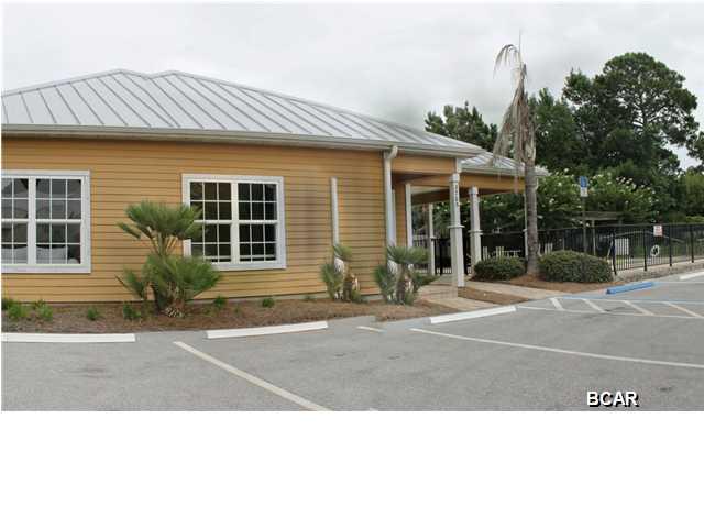 HIDDEN LAGOON - Residential