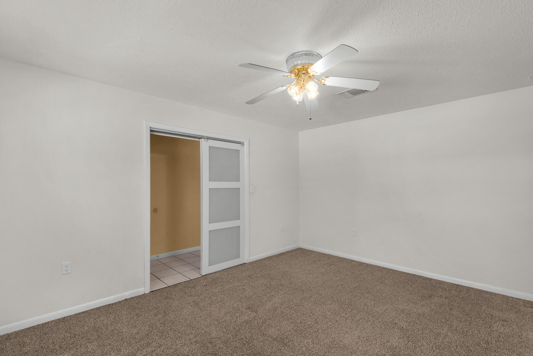 PALM ESTATES UNIT 1 - Residential