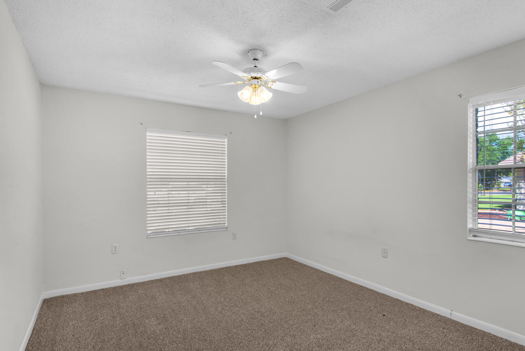 PALM ESTATES UNIT 1 - Residential