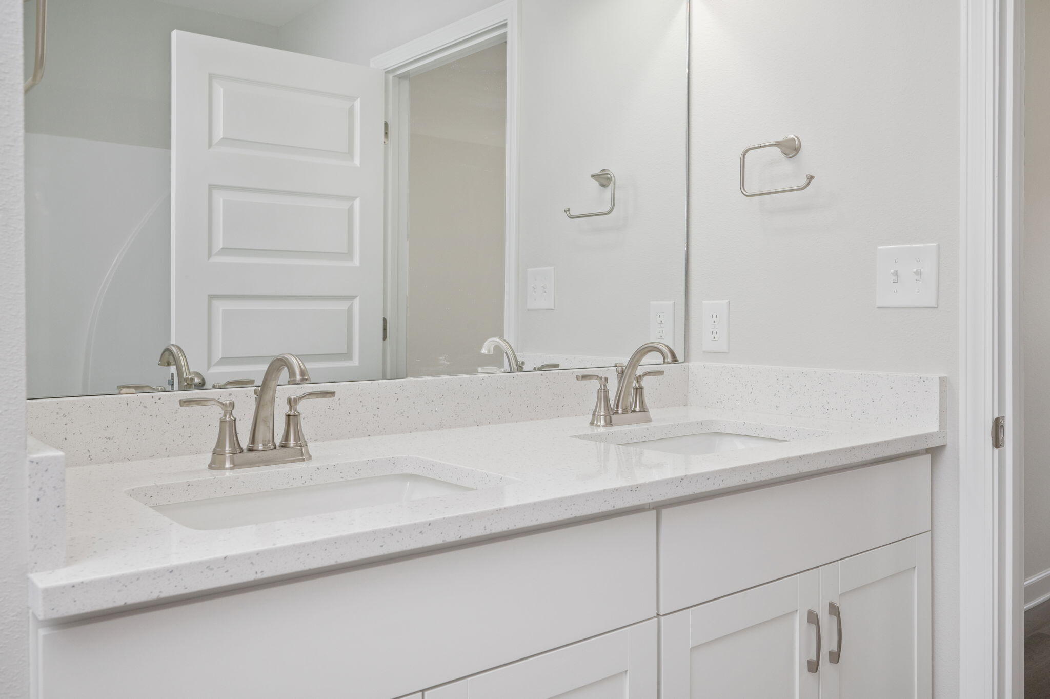 OAKDALE MINI FARMS RESUB BLK 18 - Residential