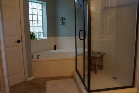 HIDDEN LAKES - Residential