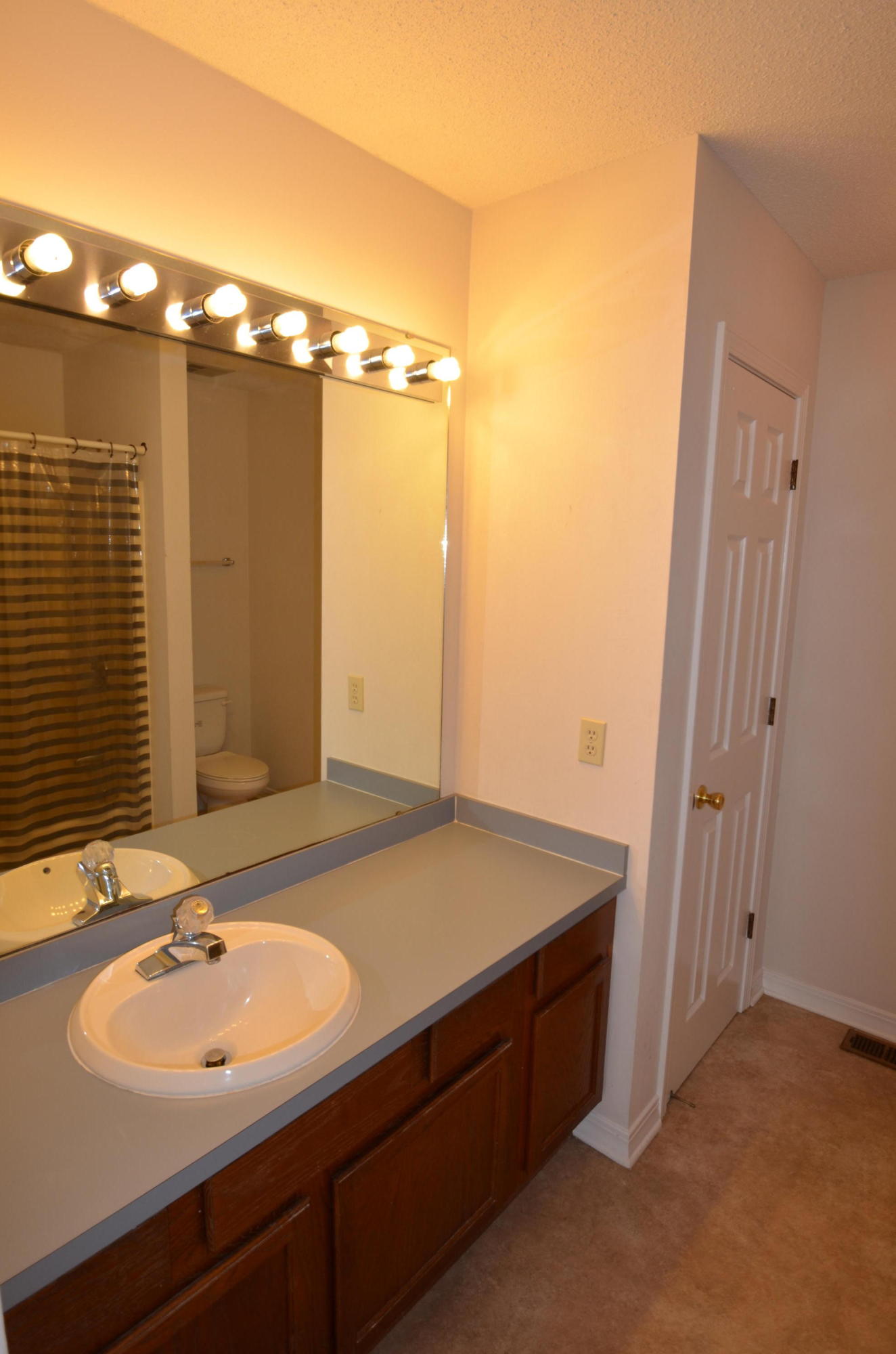 CROSSWINDS 1ST ADDN - Residential Lease