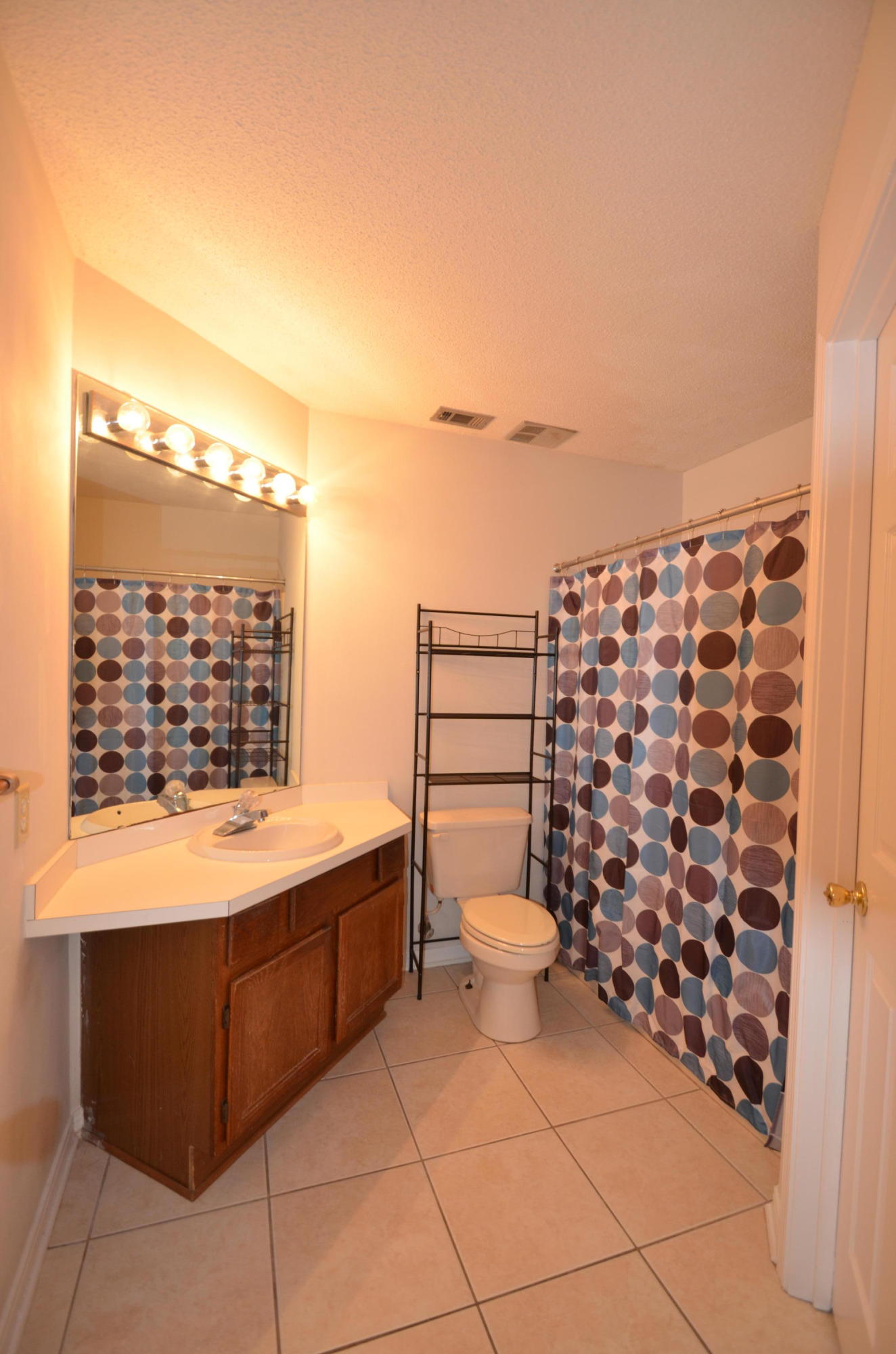 CROSSWINDS 1ST ADDN - Residential Lease