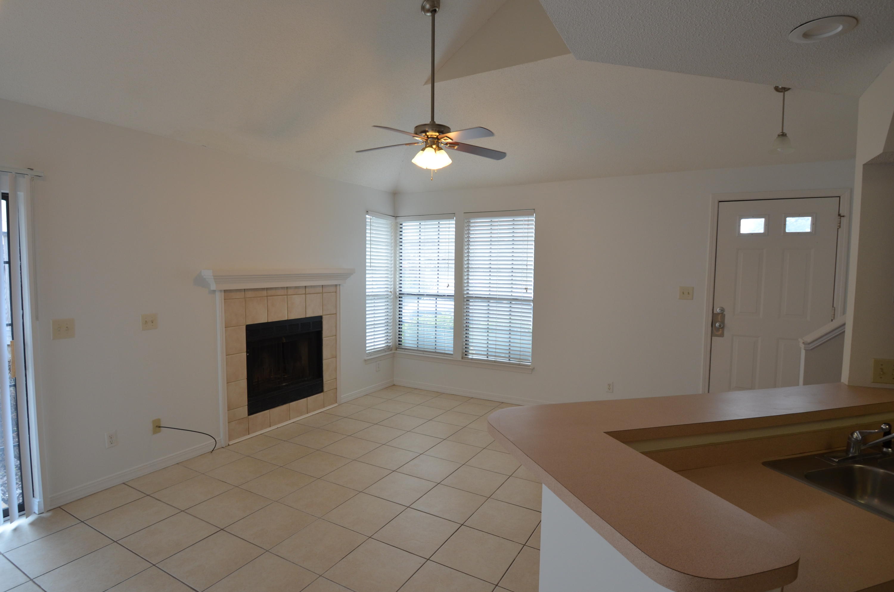 CROSSWINDS 1ST ADDN - Residential Lease