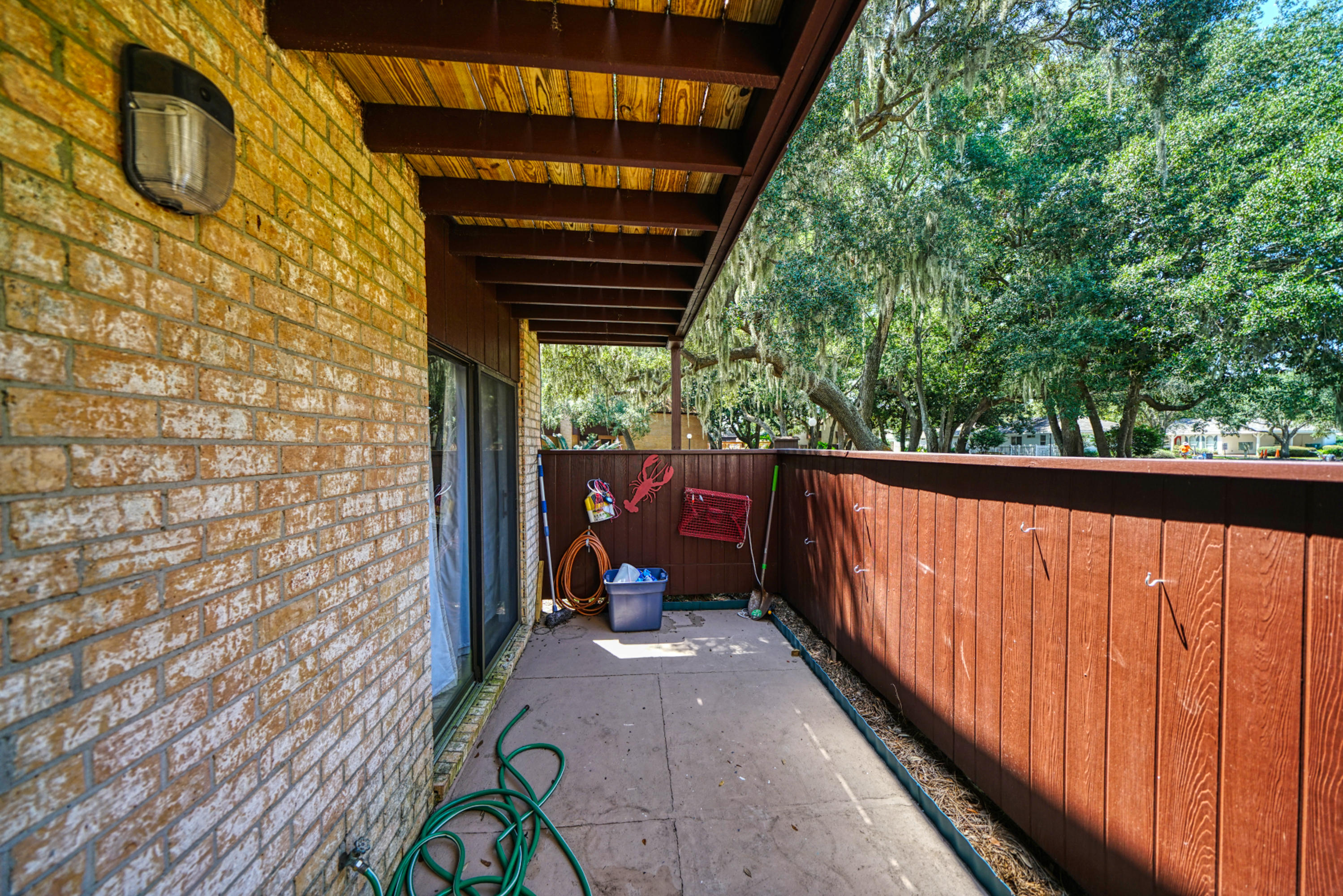 MOSSEY COVE TOWNHOMES - Residential