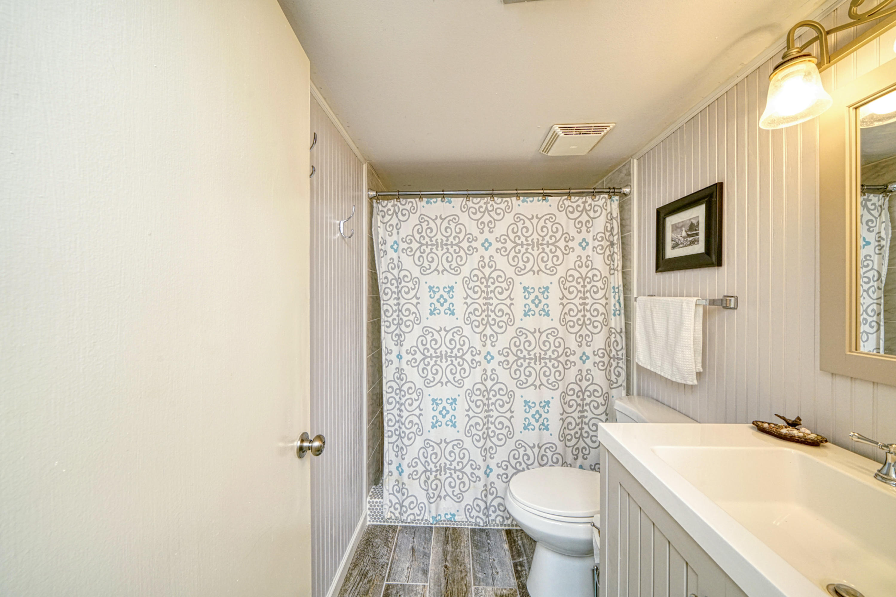 MOSSEY COVE TOWNHOMES - Residential