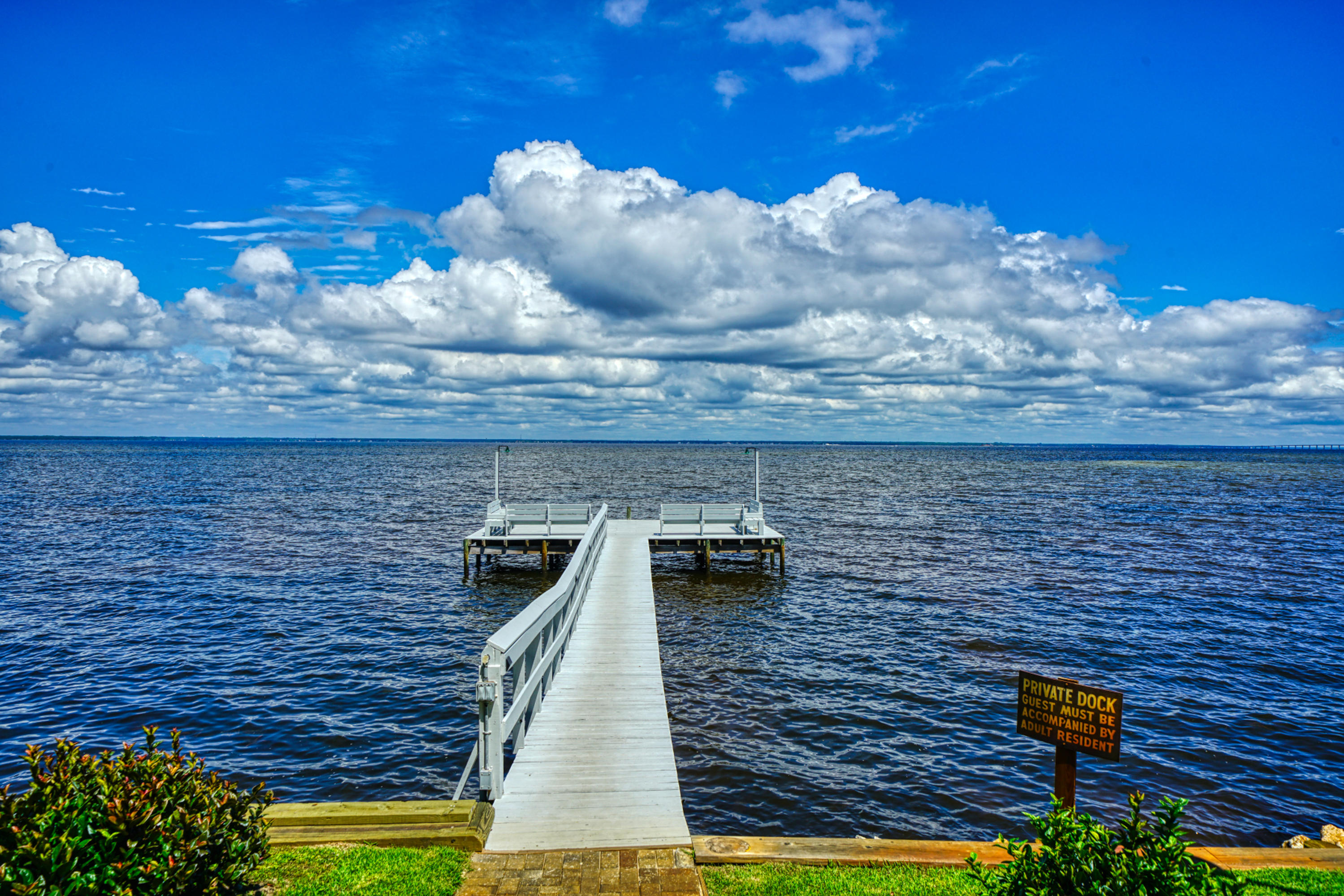 MOSSEY COVE TOWNHOMES - Residential