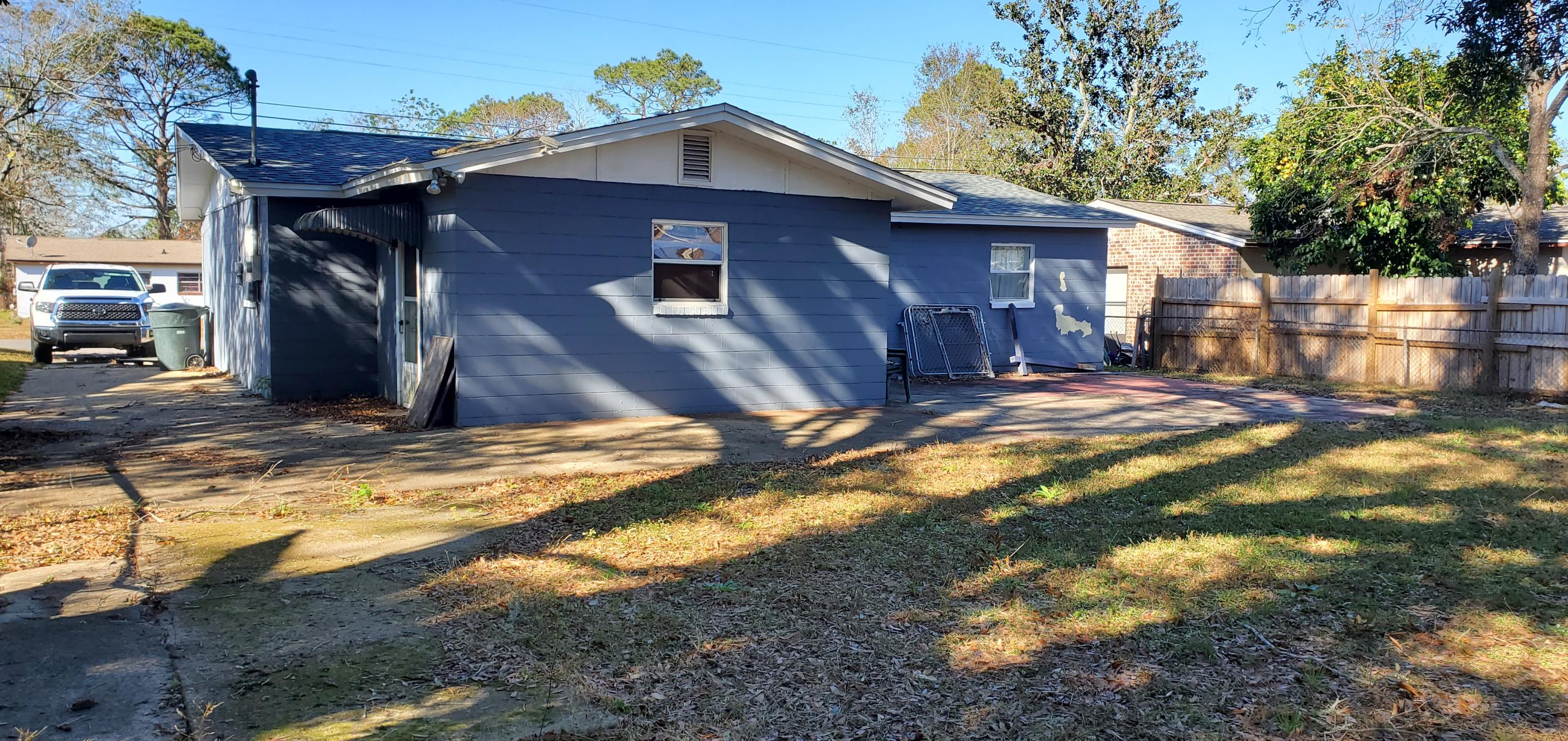 LINCOLN PARK - Residential