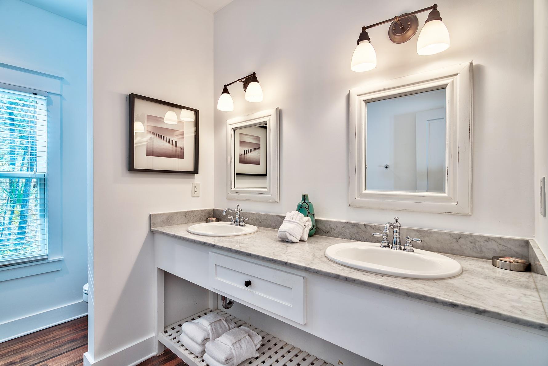 WHITES GULFVIEW ESTATES - Residential