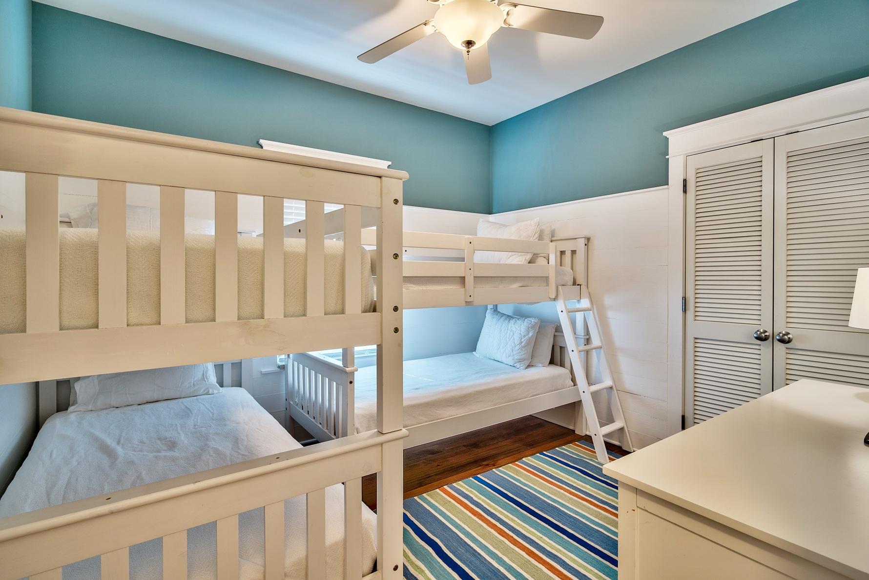 WHITES GULFVIEW ESTATES - Residential