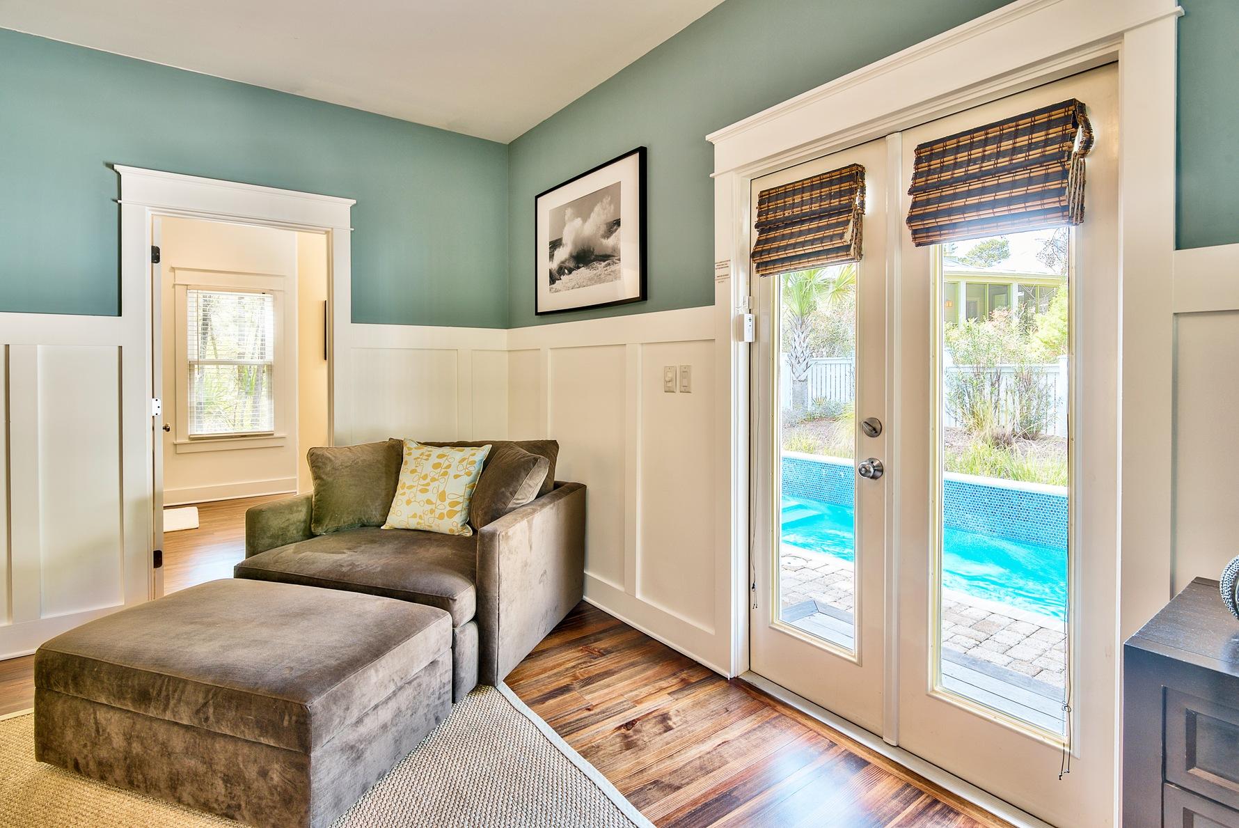 WHITES GULFVIEW ESTATES - Residential