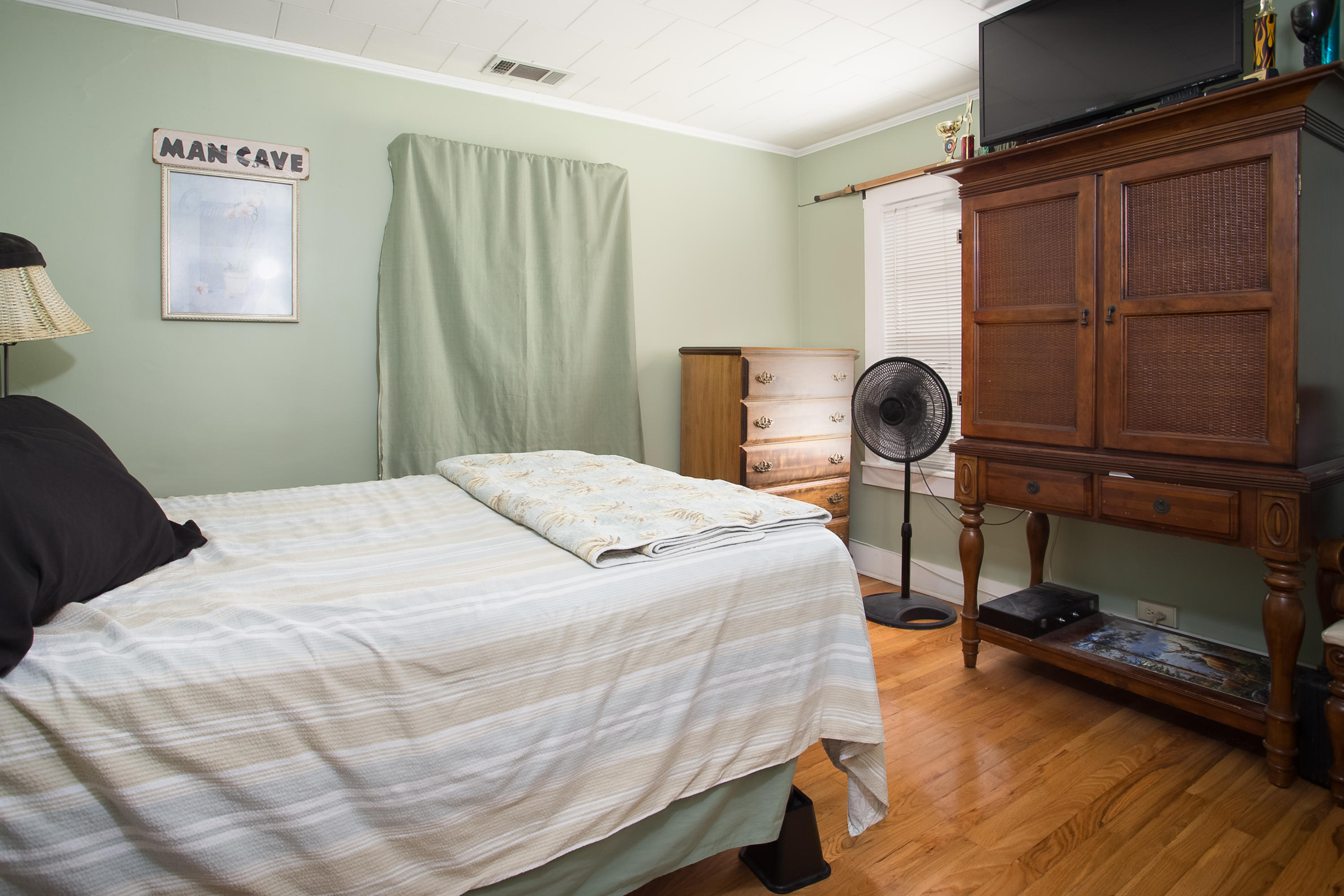 HELMS & ALLEN - Residential