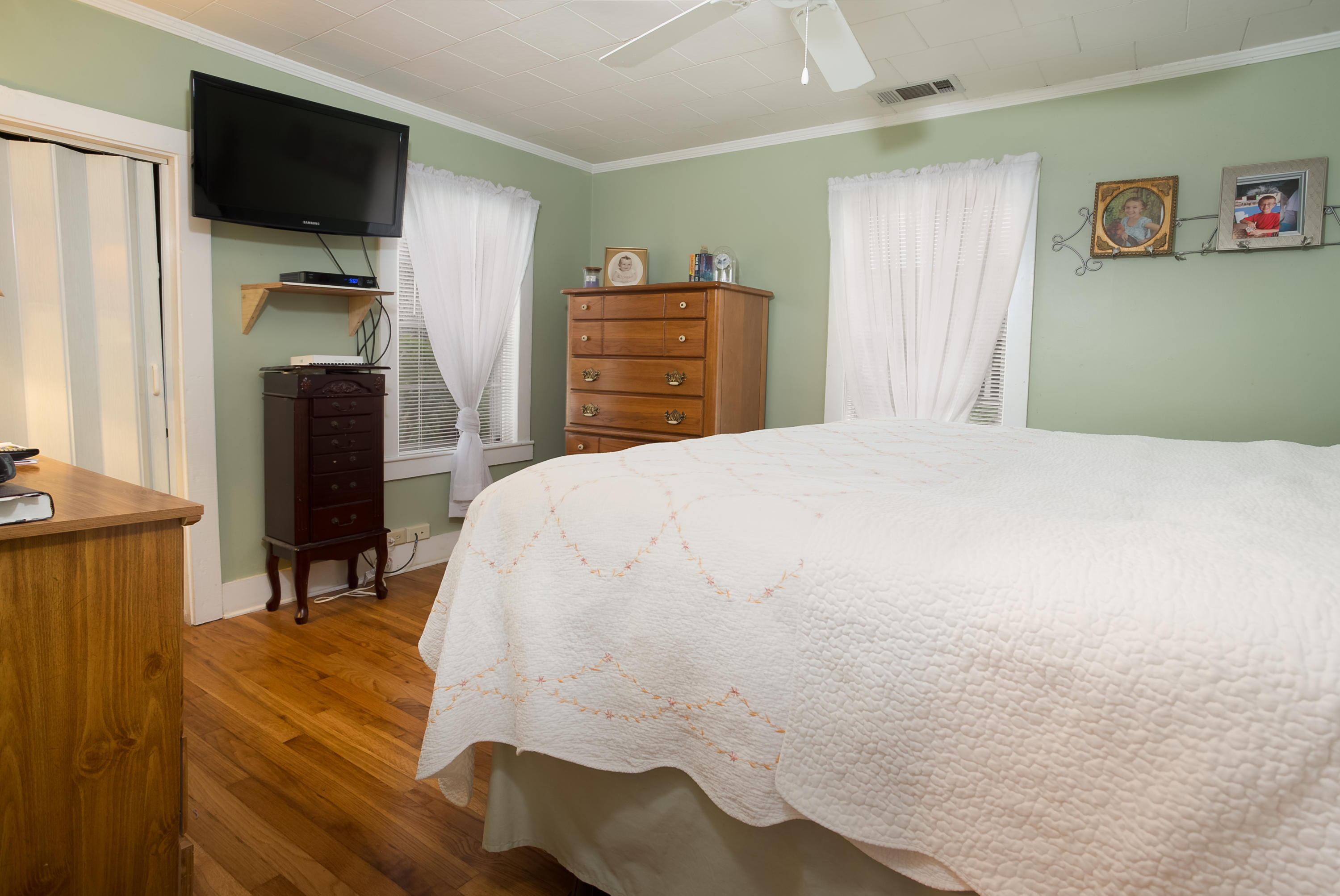 HELMS & ALLEN - Residential