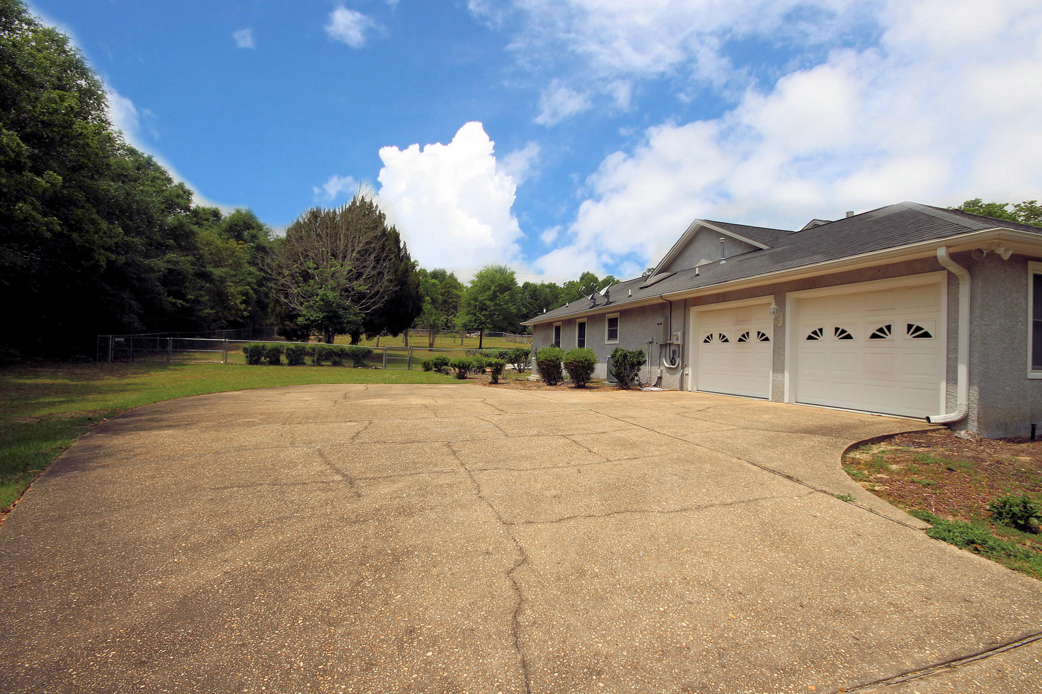 GRANDVIEW HEIGHTS - Residential